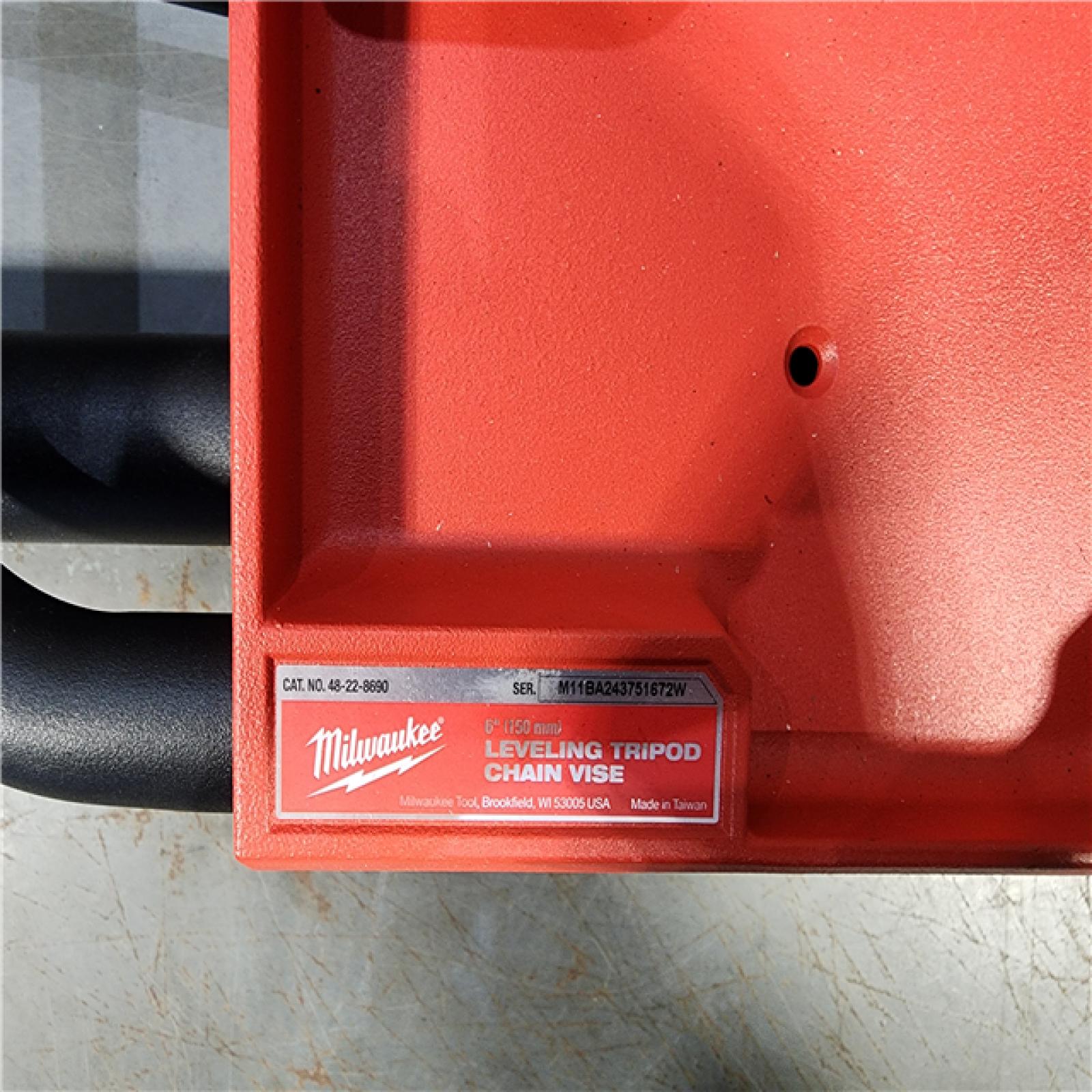 HOUSTON LOCATION - AS-IS Milwaukee 1/8 in. to 6 in. Portable Leveling Tripod Chain Vise Stand