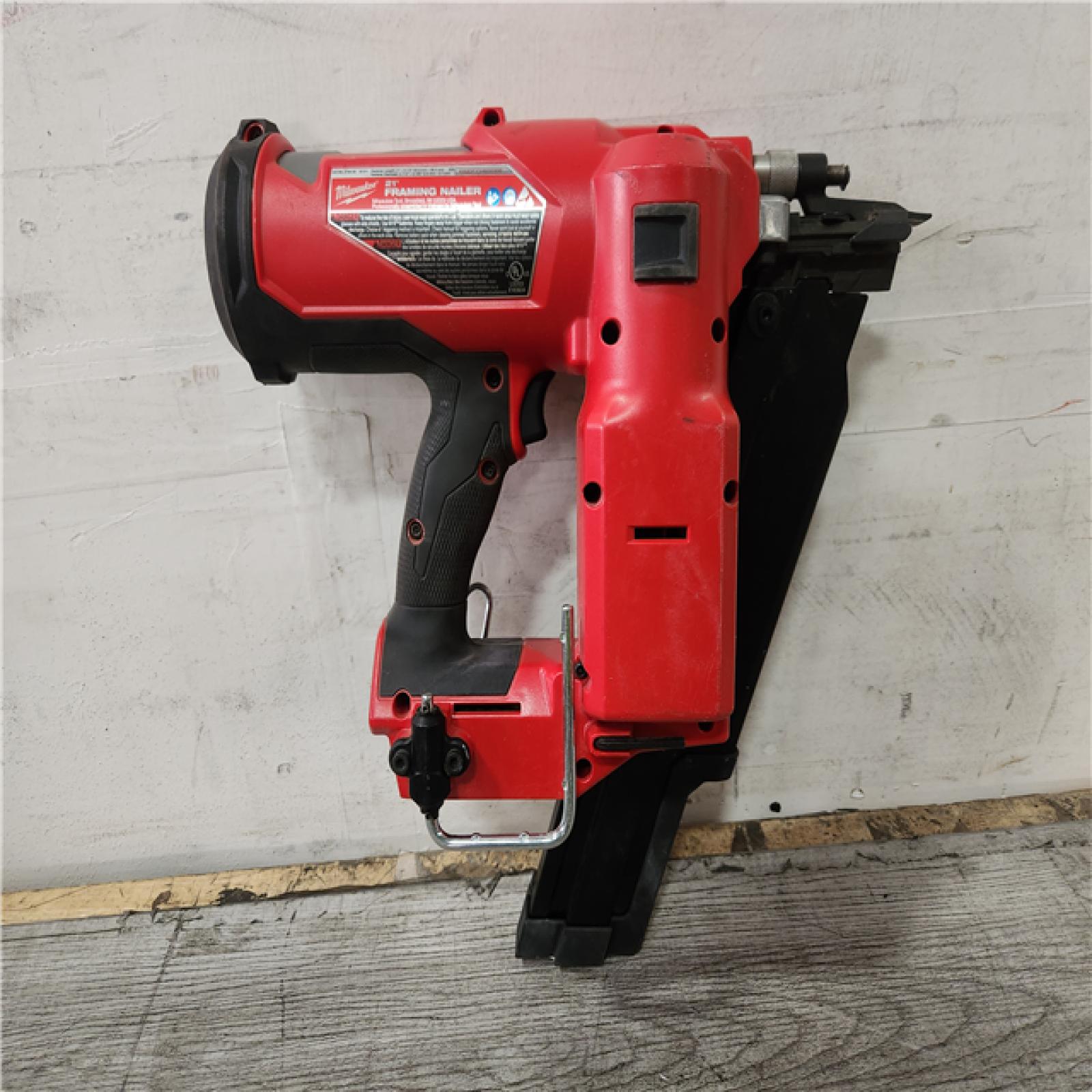 Phoenix Location NEW Milwaukee M18 FUEL 18-Volt Lithium-Ion Brushless Cordless Gen II 16-Gauge Angled Finish Nailer (Tool-Only)