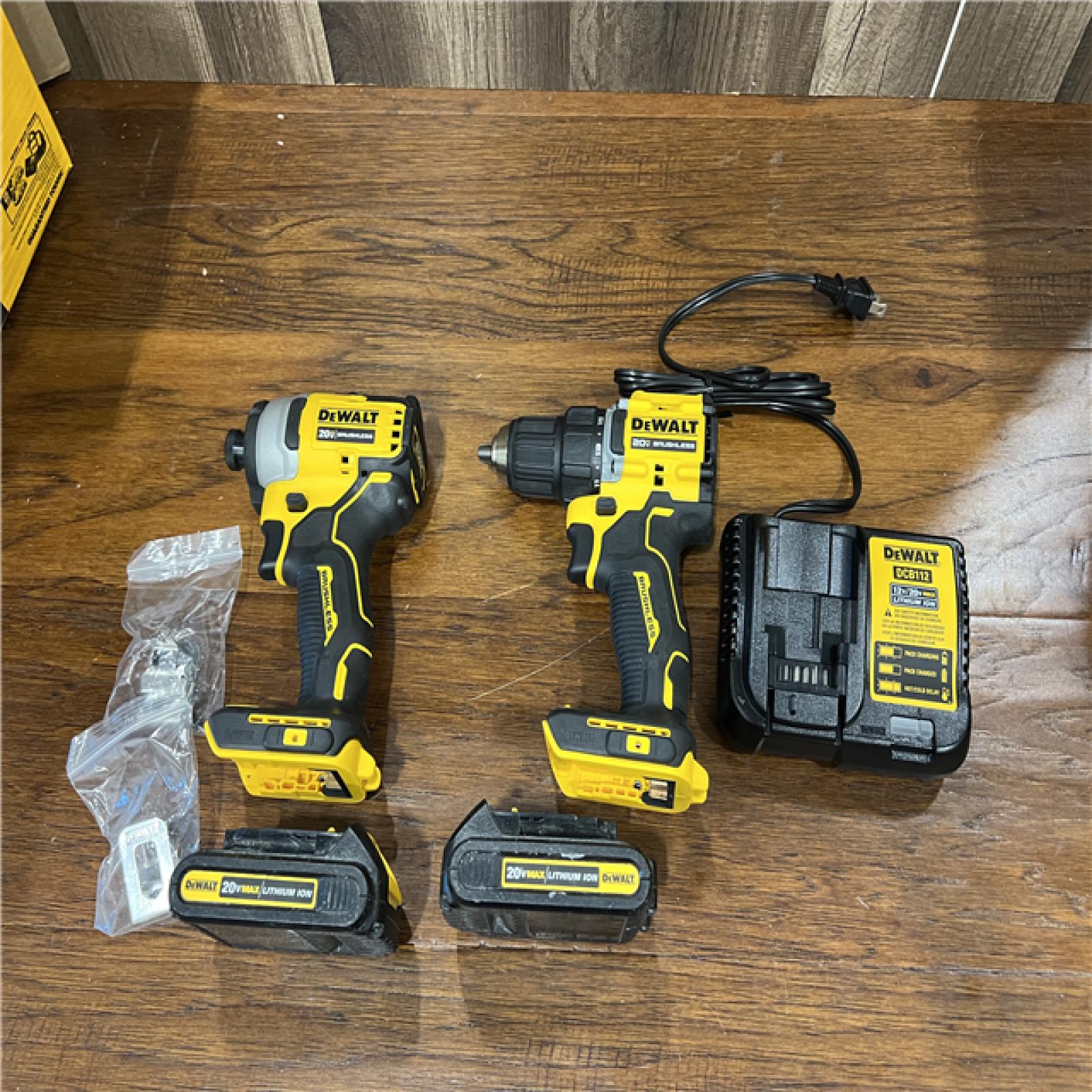 AS-IS DEWALT ATOMIC 20-Volt MAX Lithium-Ion Cordless Combo Kit (2-Tool) with (2) 2.0Ah Batteries, Charger and Bag