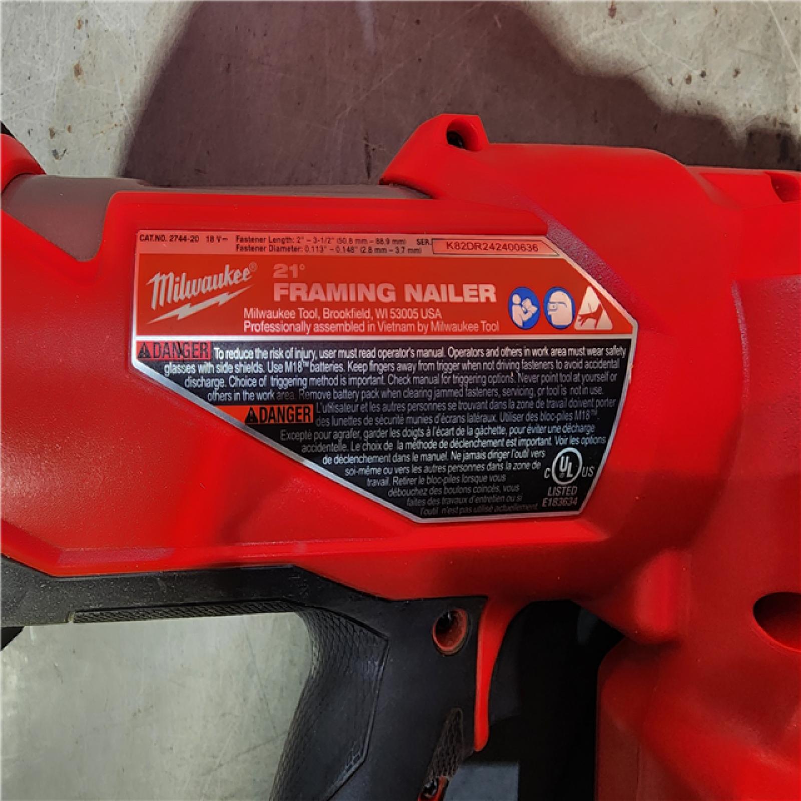 HOUSTON LOCATION - AS-IS Milwaukee 2744-20 M18 FUEL 21-Degree Cordless Framing Nailer (Tool Only)