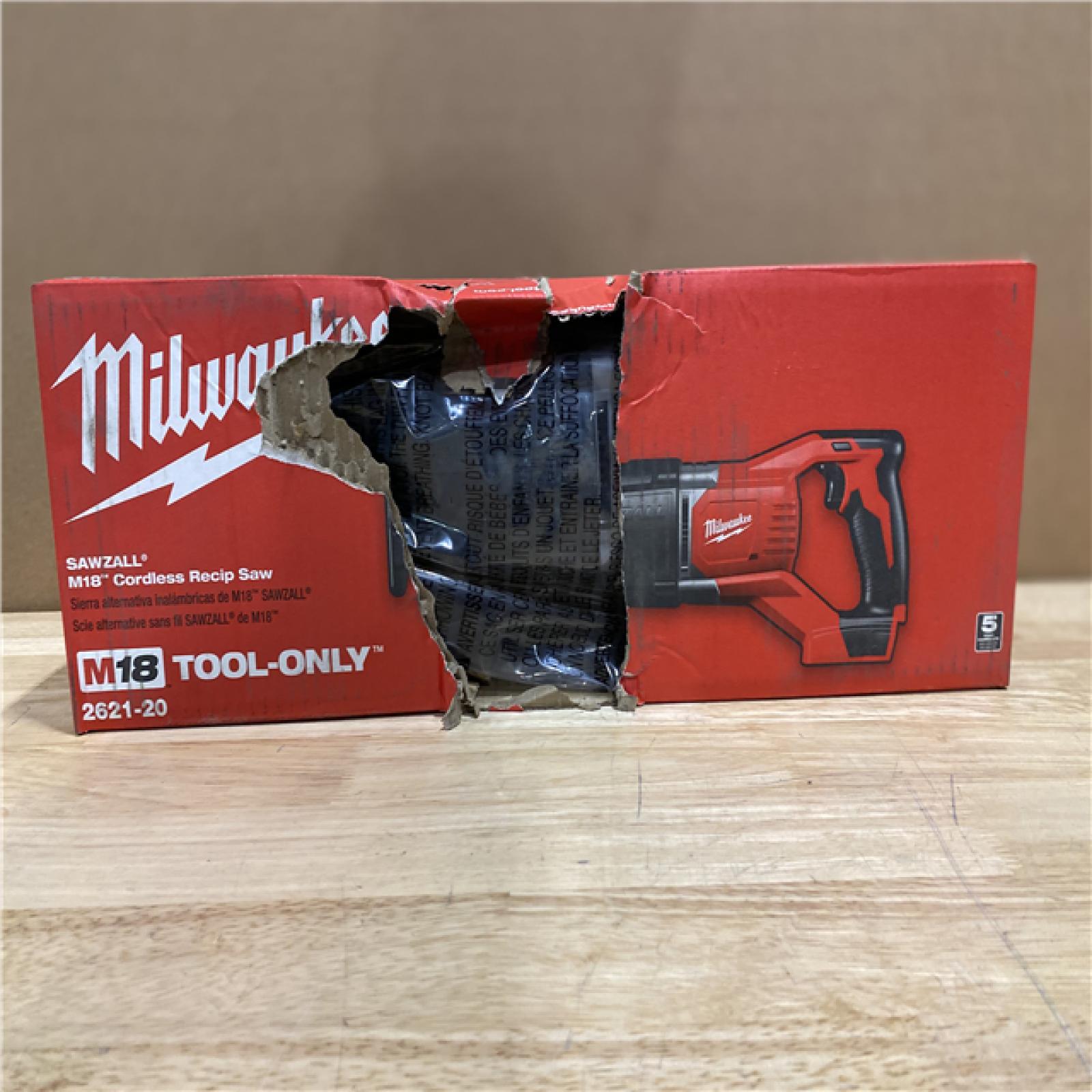 NEW! - Milwaukee M18 18V Lithium-Ion Cordless SAWZALL Reciprocating Saw (Tool-Only)