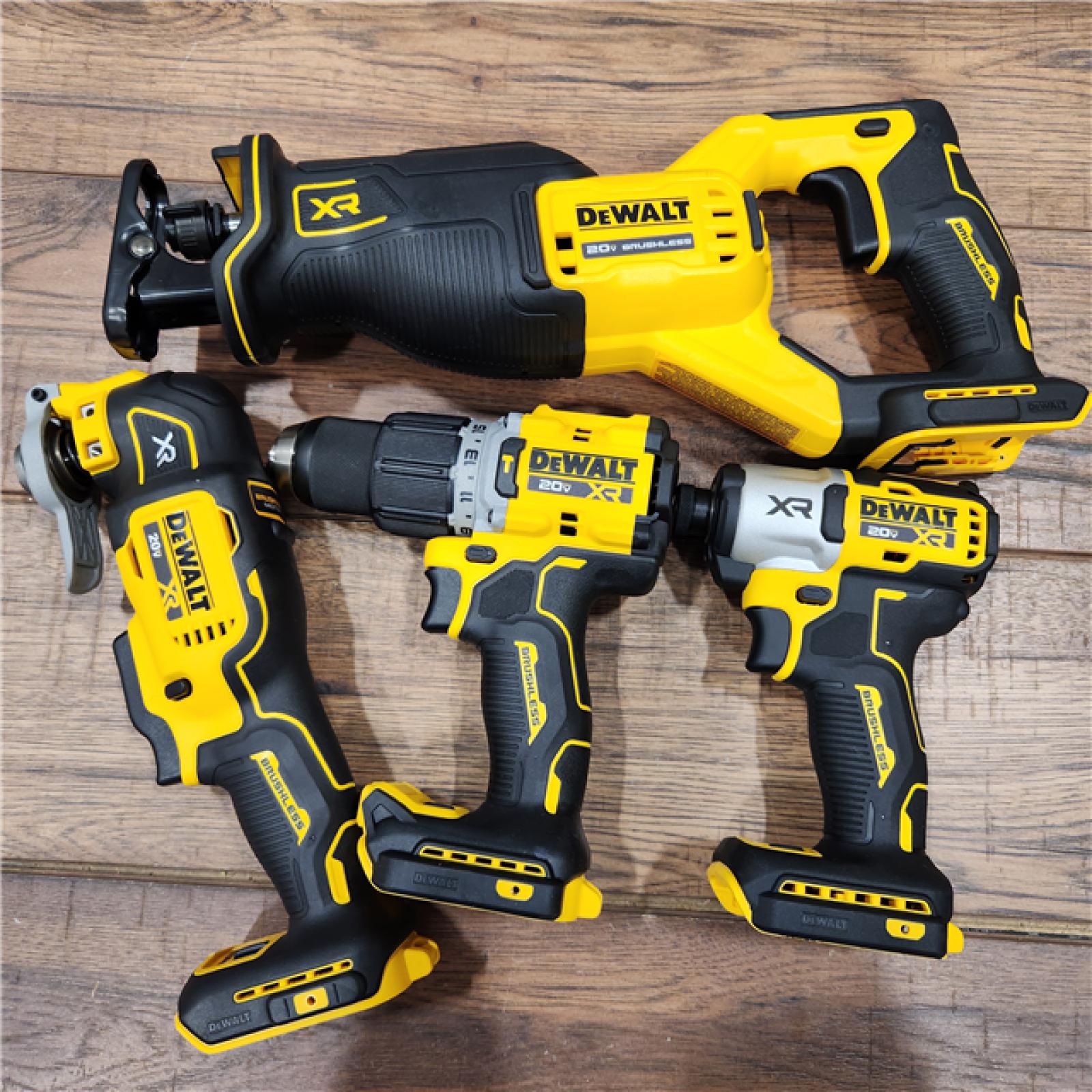 AS-IS DEWALT 20-Volt Maximum Lithium-Ion Cordless 4-Tool Combo Kit with (2) 4 Ah Batteries and Charger