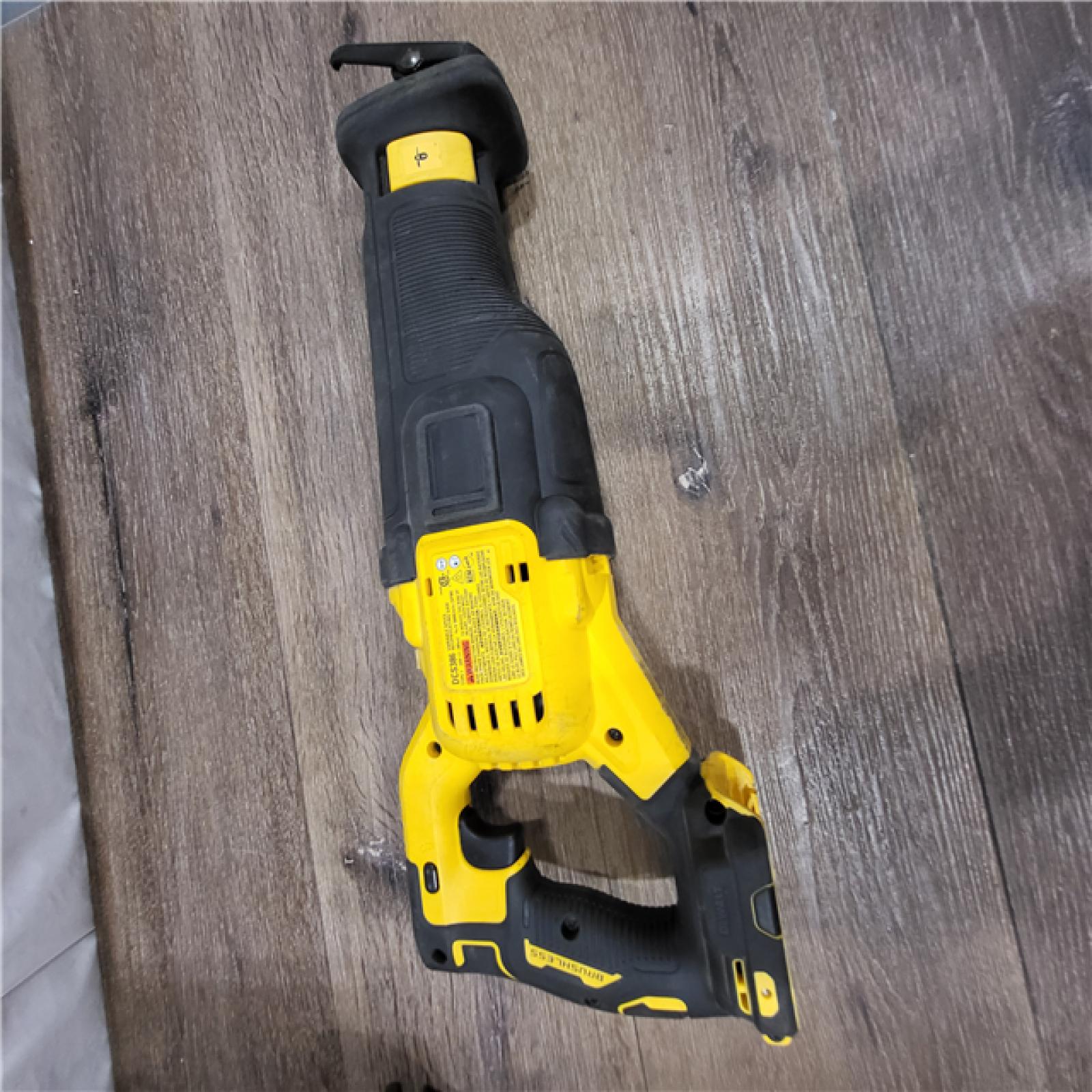 AS-IS 20V MAX Lithium Ion Cordless Brushless Reciprocating Saw with FLEXVOLT ADVANTAGE (Tool Only)