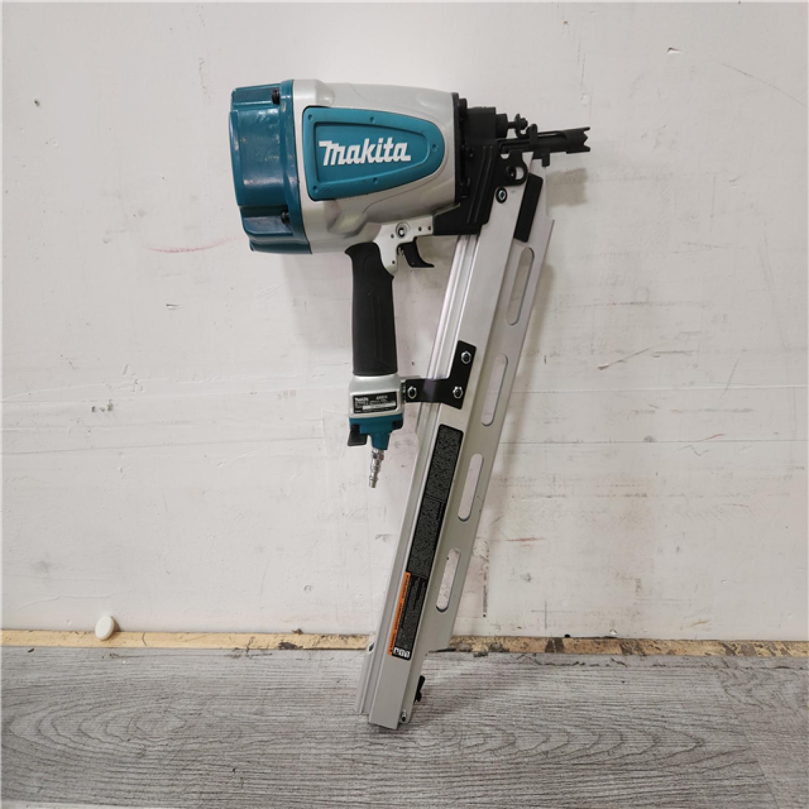 Phoenix Location Makita Pneumatic 3-1/2 in. 21° Full Round Head Corded Framing Nailer