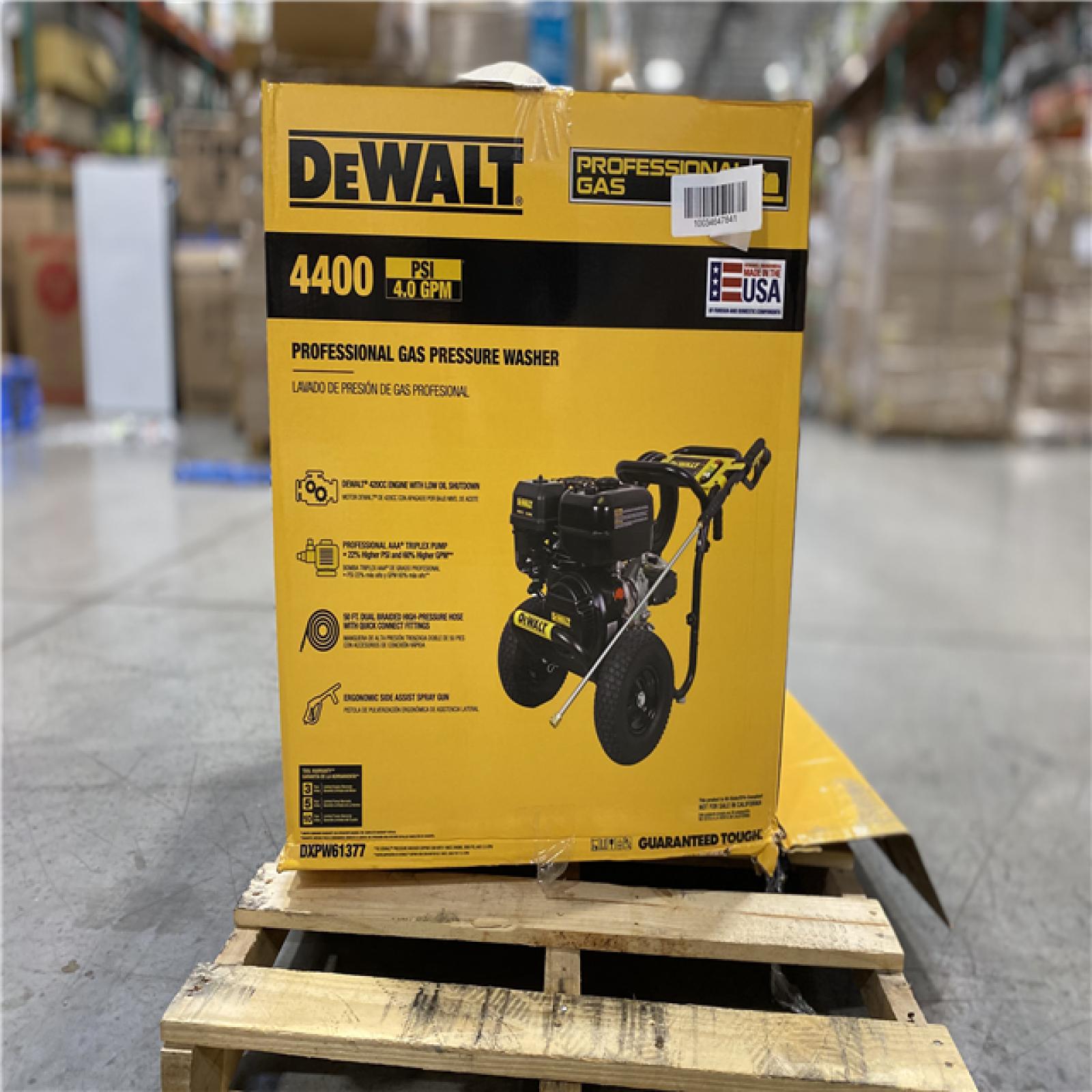 DALLAS LOCATION - DEWALT 4400 PSI 4.0 GPM Cold Water Gas Pressure Washer