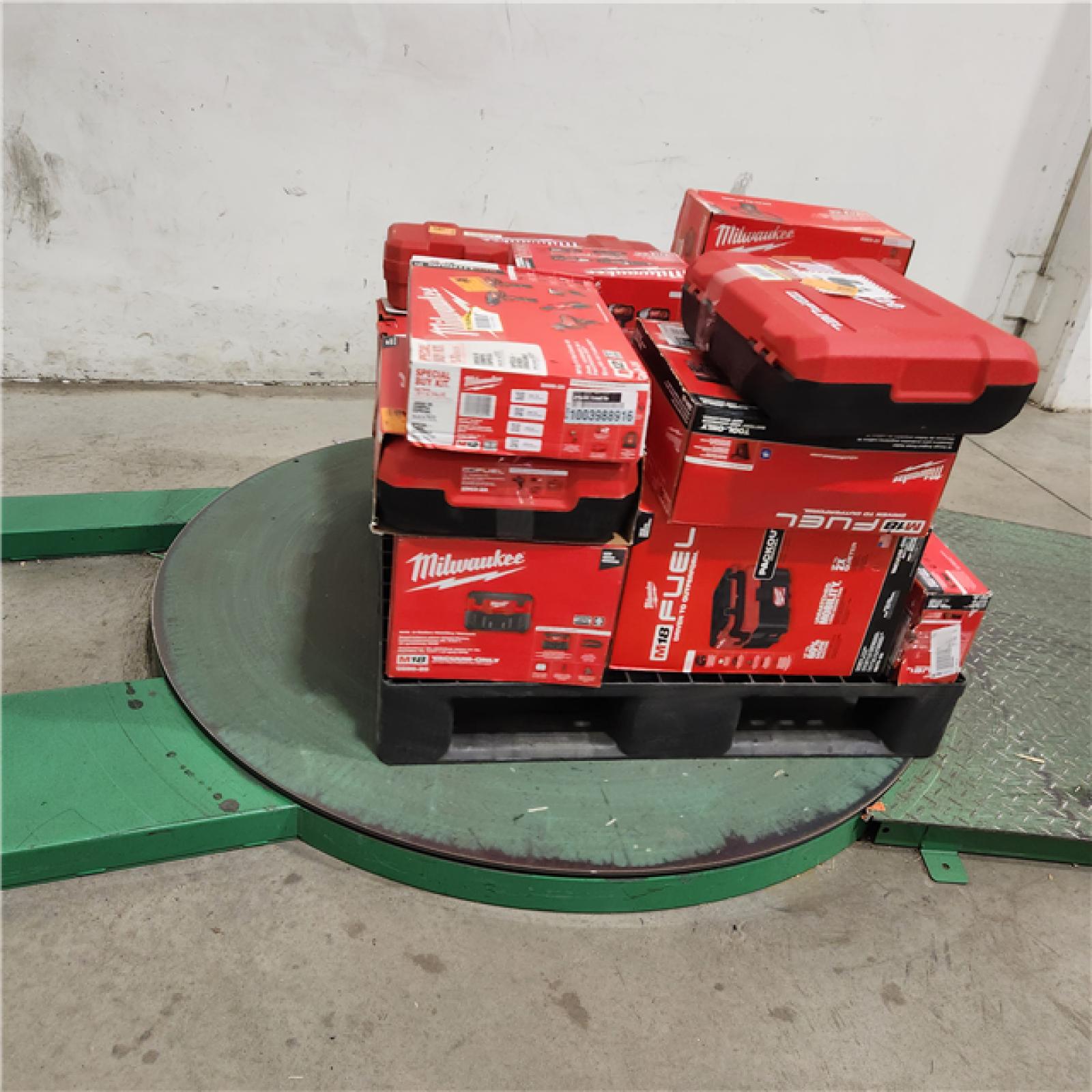 Dallas Location - As-Is MILWAUKEE Tool Pallet