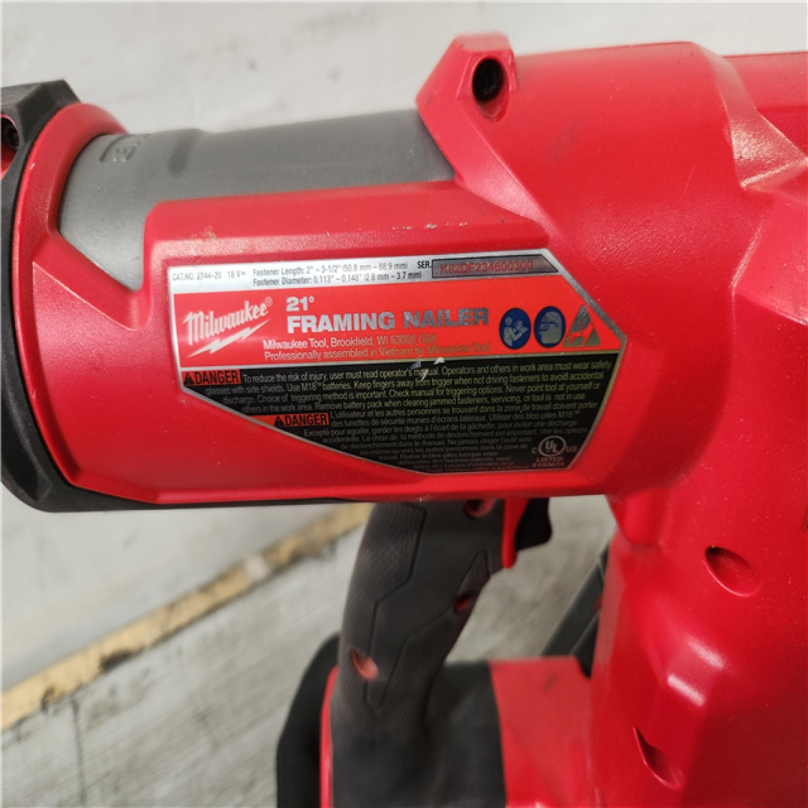 Phoenix Location NEW Milwaukee M18 FUEL 18-Volt Lithium-Ion Brushless Cordless Gen II 16-Gauge Angled Finish Nailer (Tool-Only)