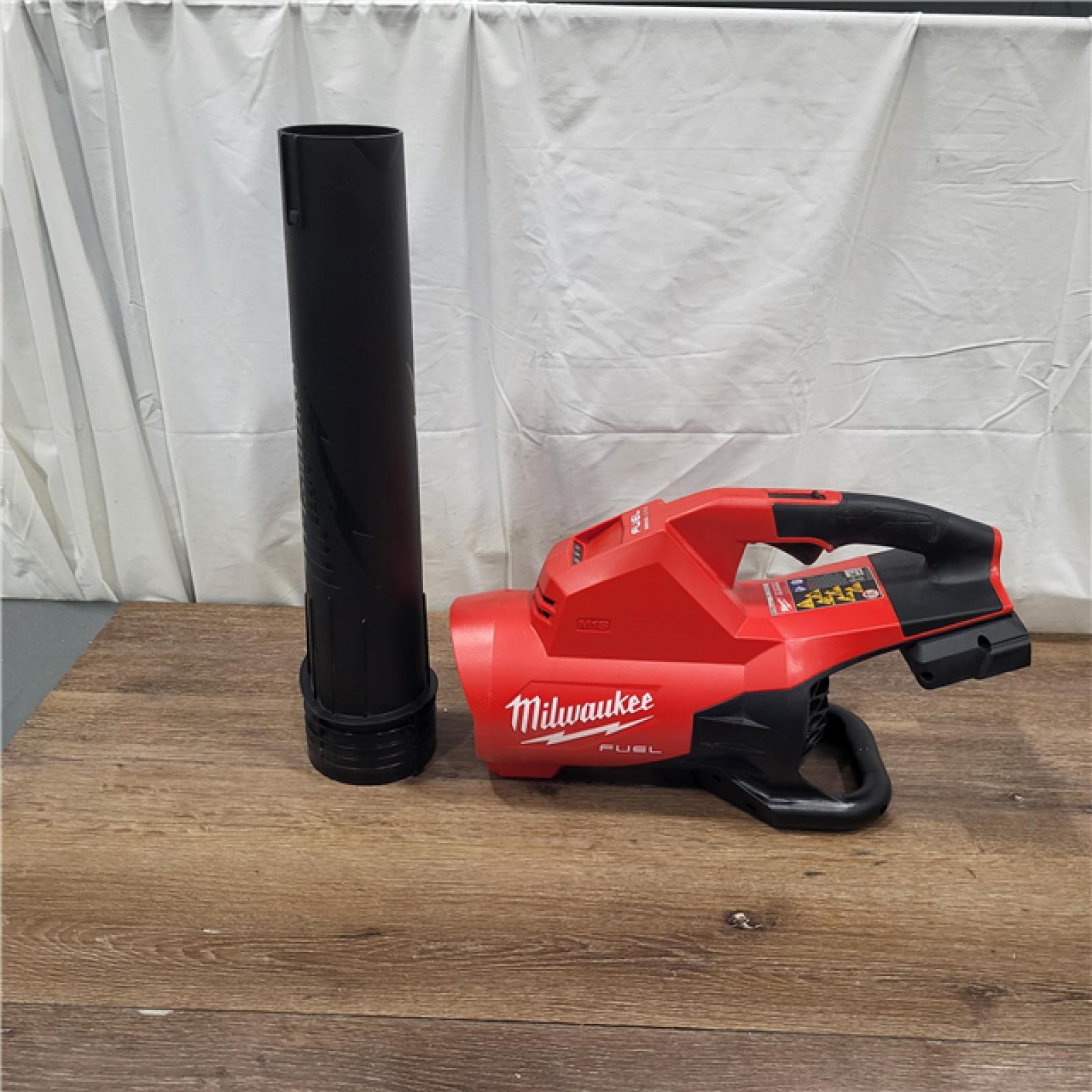 AS-IS Milwaukee M18 FUEL Dual Battery 145 Mph 600 CFM 18 V Battery Handheld Blower Tool Only