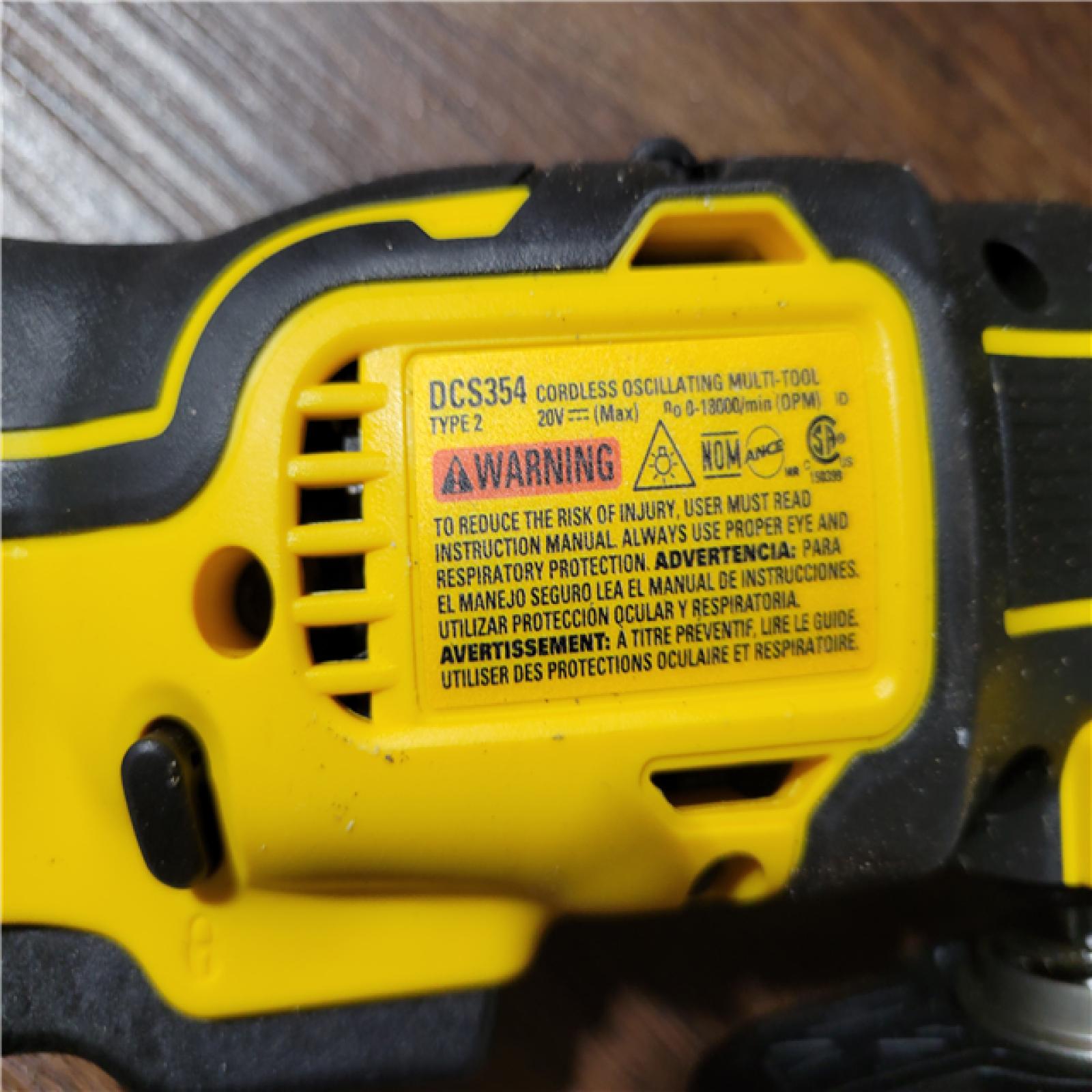 CALIFORNIA USED DEWALT 20 MAX V BRUSHLESS 4-TOOL COMBO KIT(2 BATTERIES, 1 CHARGER, AND BAG INCLUDED)