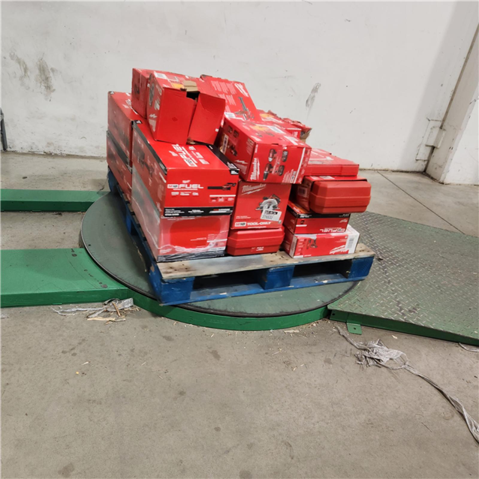 Dallas Location - As-Is MILWAUKEE Tool Pallet