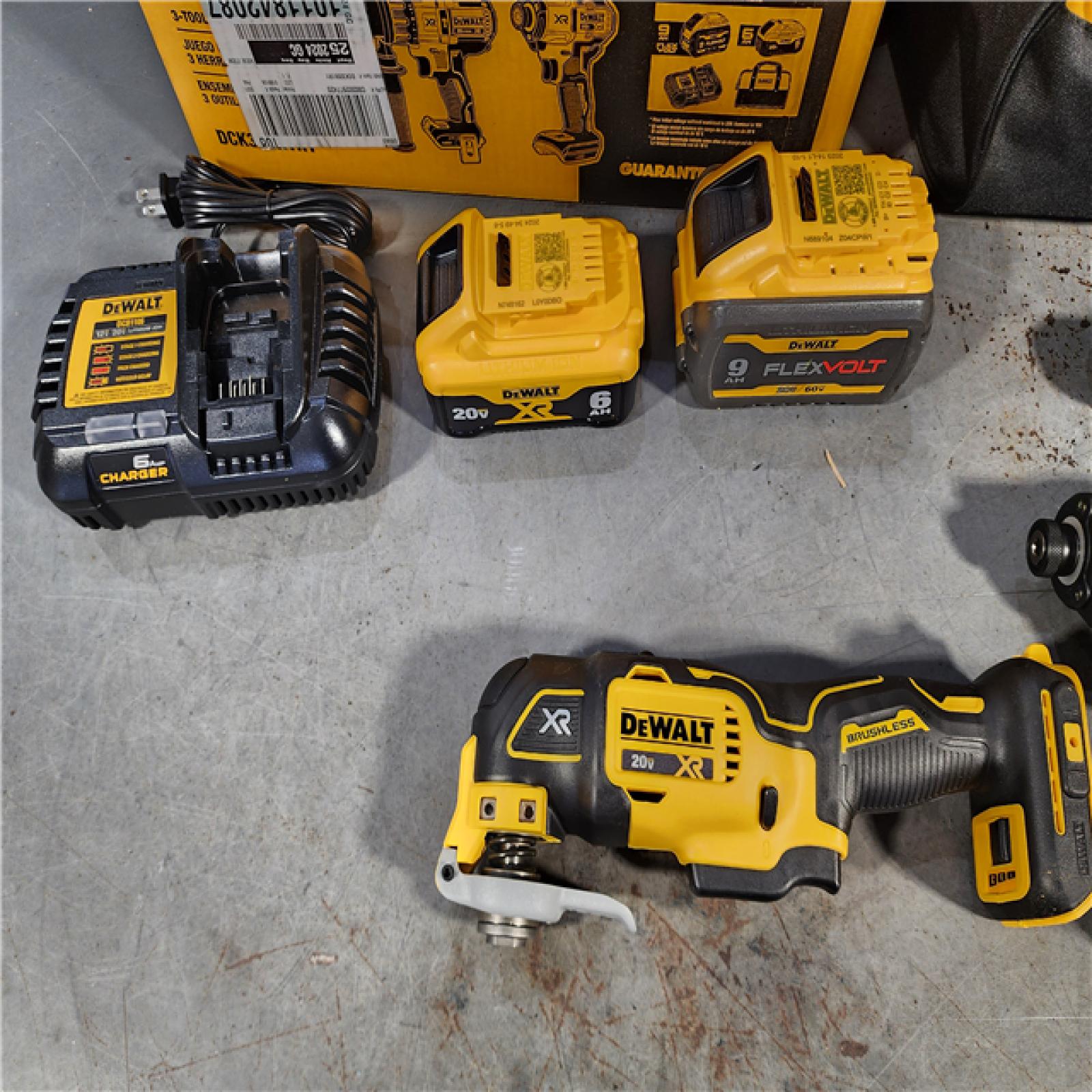 HOUSTON LOCATION - AS-IS (APPEARS LIKE NEW) DEWALT 20-Volt Lithium-Ion Cordless 3-Tool Combo Kit with FLEXVOLT 9 Ah and 20V 6 Ah Batteries and Charger