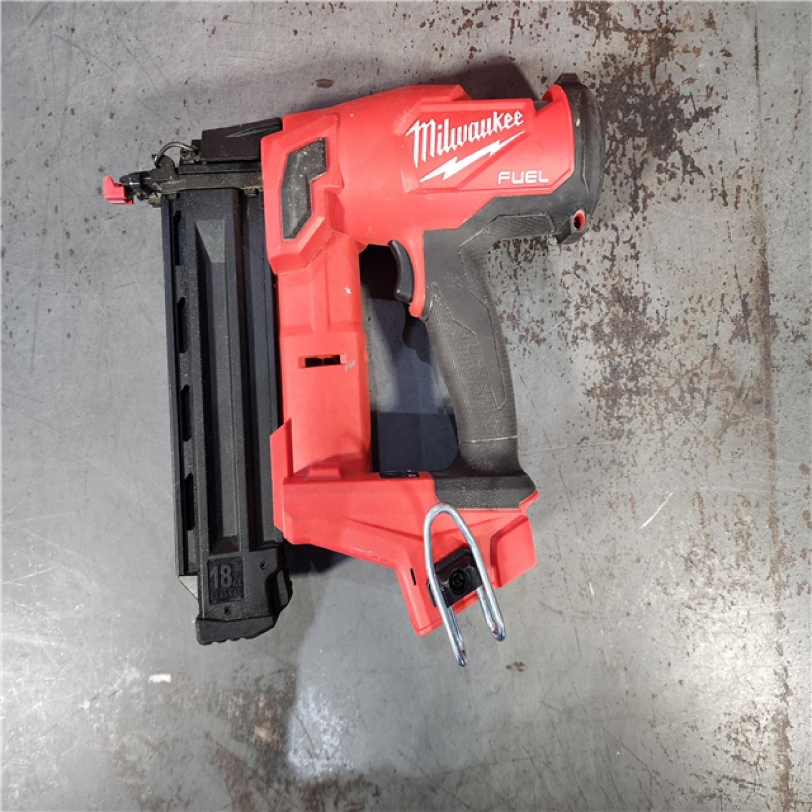 HOUSTON LOCATION - AS-IS Milwaukee M18 Fuel 18V Brushless 18-Gauge Brad Nailer 2746-20 (Bare Tool)