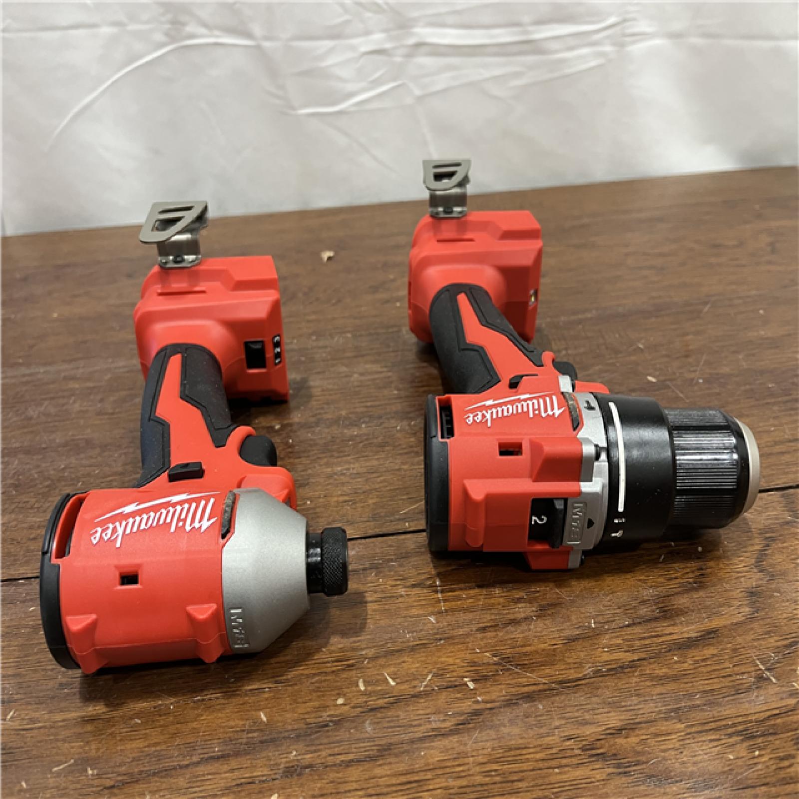 AS-ISMilwaukee M18 Compact Brushless 2-Tool Combo Kit