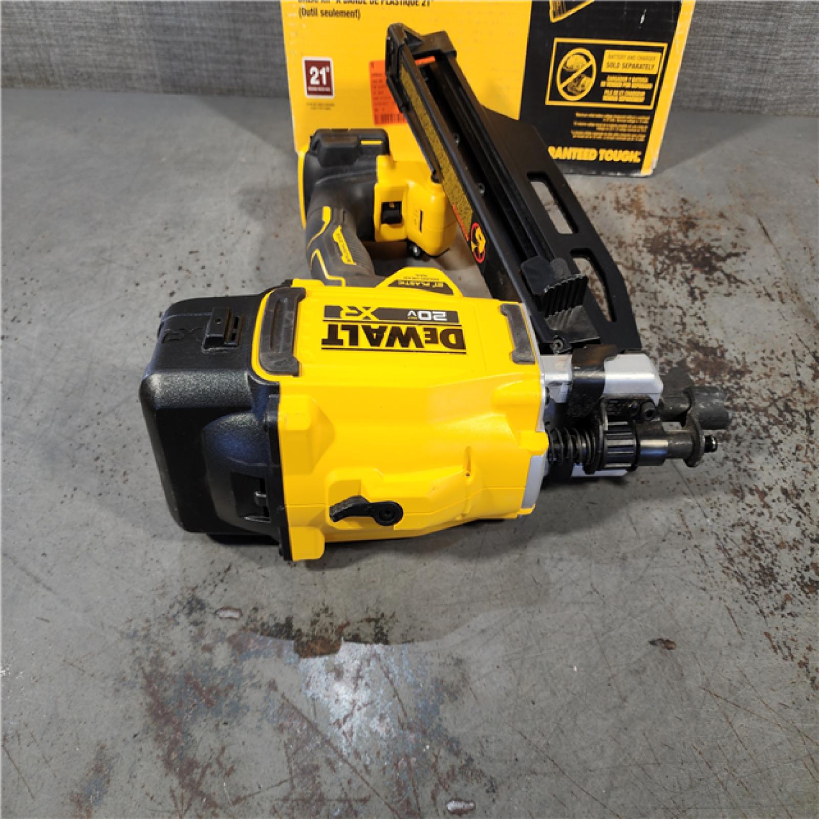 HOUSTON LOCATION - AS-IS DEWALT 20-Volt 21Â° Cordless Framing Nailer (Tool-Only)