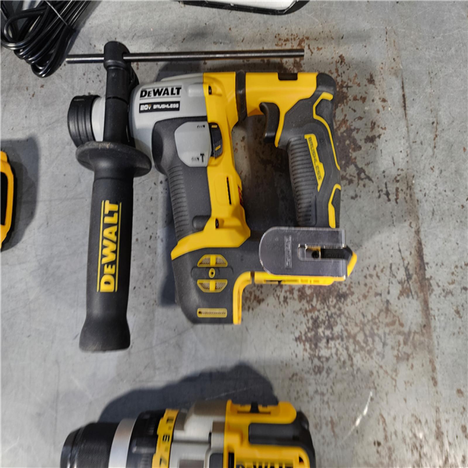 HOUSTON LOCATION - AS-IS DEWALT 3 TOOL COMBO KIT W/ (2) BATTERY & CHARGER