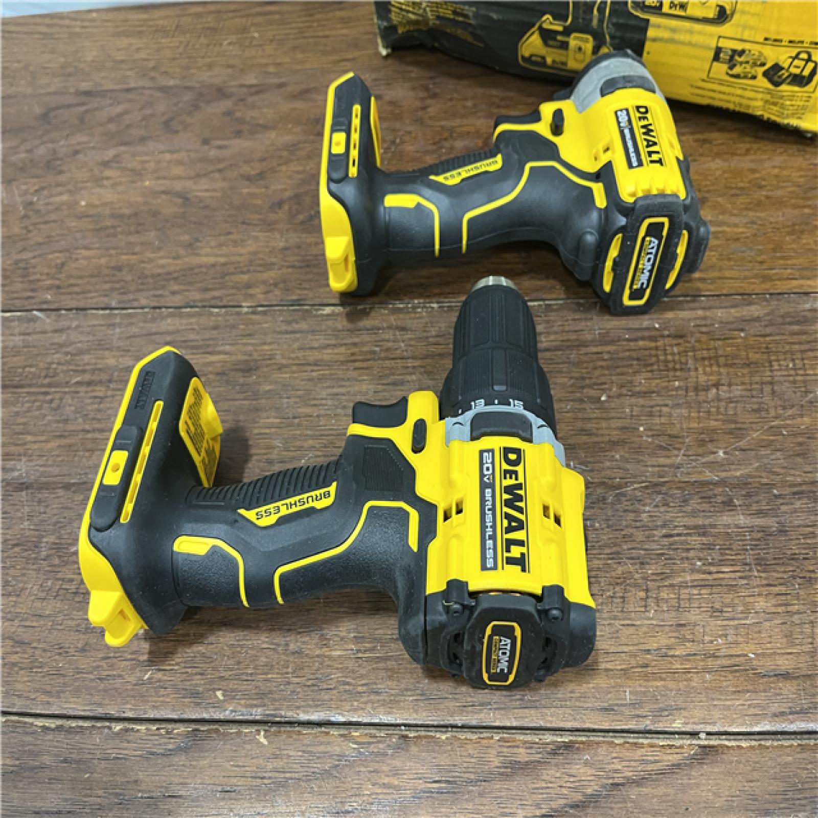 AS-ISDewalt DCK225D2 20V MAX ATOMIC Brushless Compact Lithium-Ion 1/2 in. Cordless Drill Driver and 1/4 in. Impact Driver Combo Kit with 2 Batteries 2 Ah