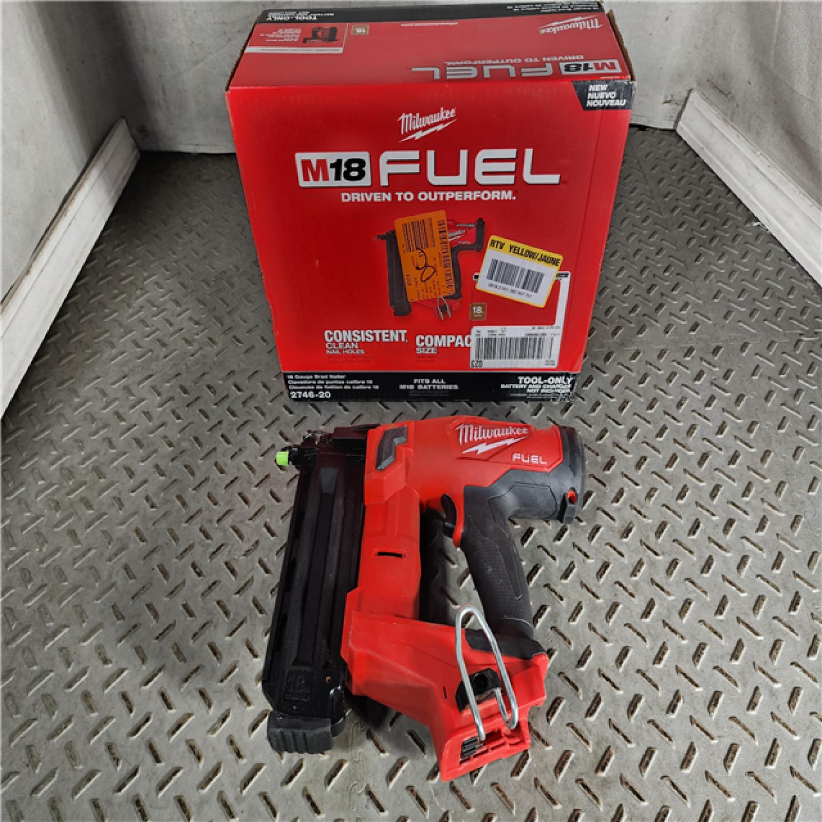 HOUSTON LOCATION - AS-IS Milwaukee M18 Fuel 18V Brushless 18-Gauge Brad Nailer 2746-20 (Bare Tool)