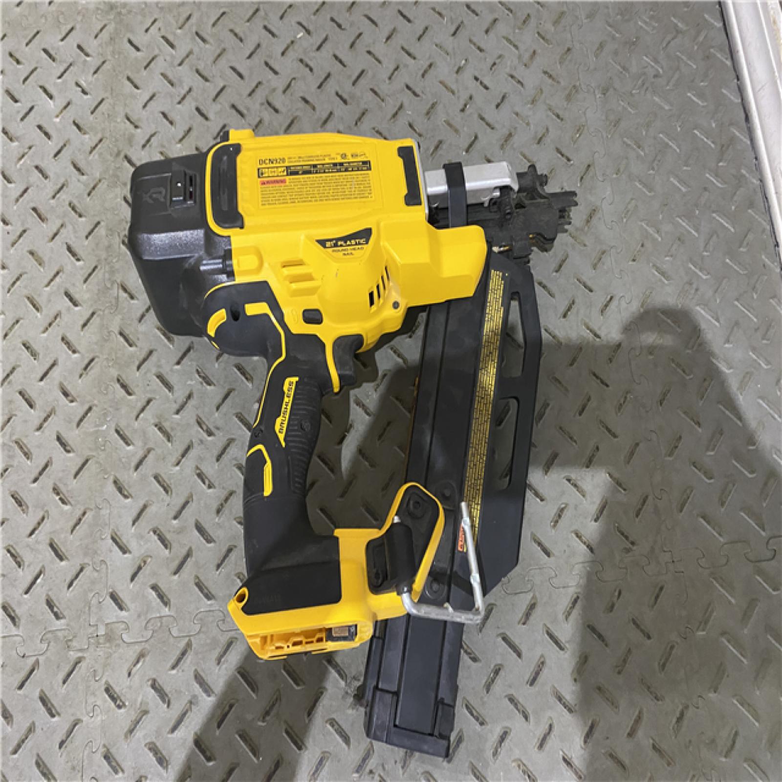 Houston location AS-IS DEWALT 20-Volt 21Â° Cordless Framing Nailer (Tool-Only)