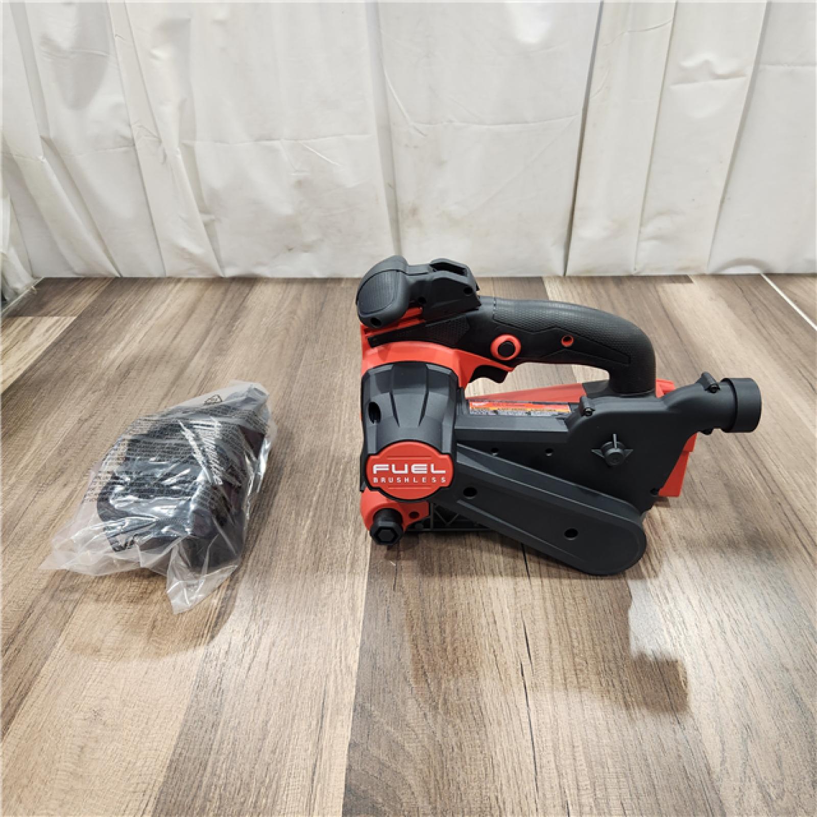 AS IS M18 FUEL 18-Volt Lithium-Ion Cordless Belt Sander (Tool-Only)