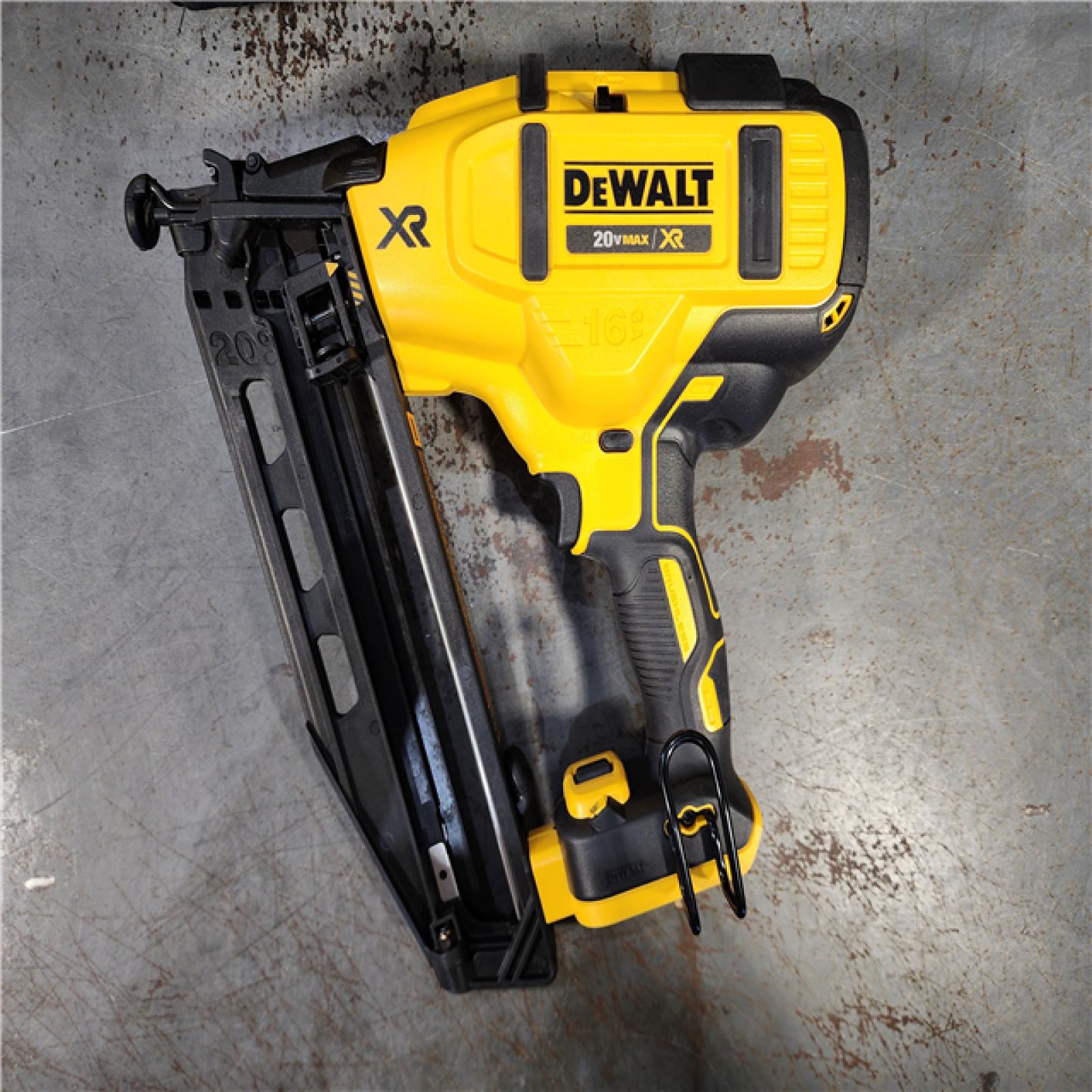 HOUSTON LOCATION - AS-IS DeWalt DCN660D1 20V 16 Gauge Cordless Angled Finish Nailer Kit W/ 2Ah Battery