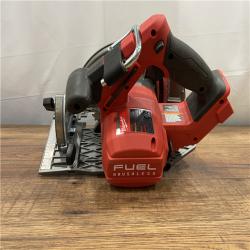 AS-IS Milwaukee M18 FUEL 18V Lithium-Ion Brushless Cordless 7-1/4 in. Circular Saw (Tool-Only)