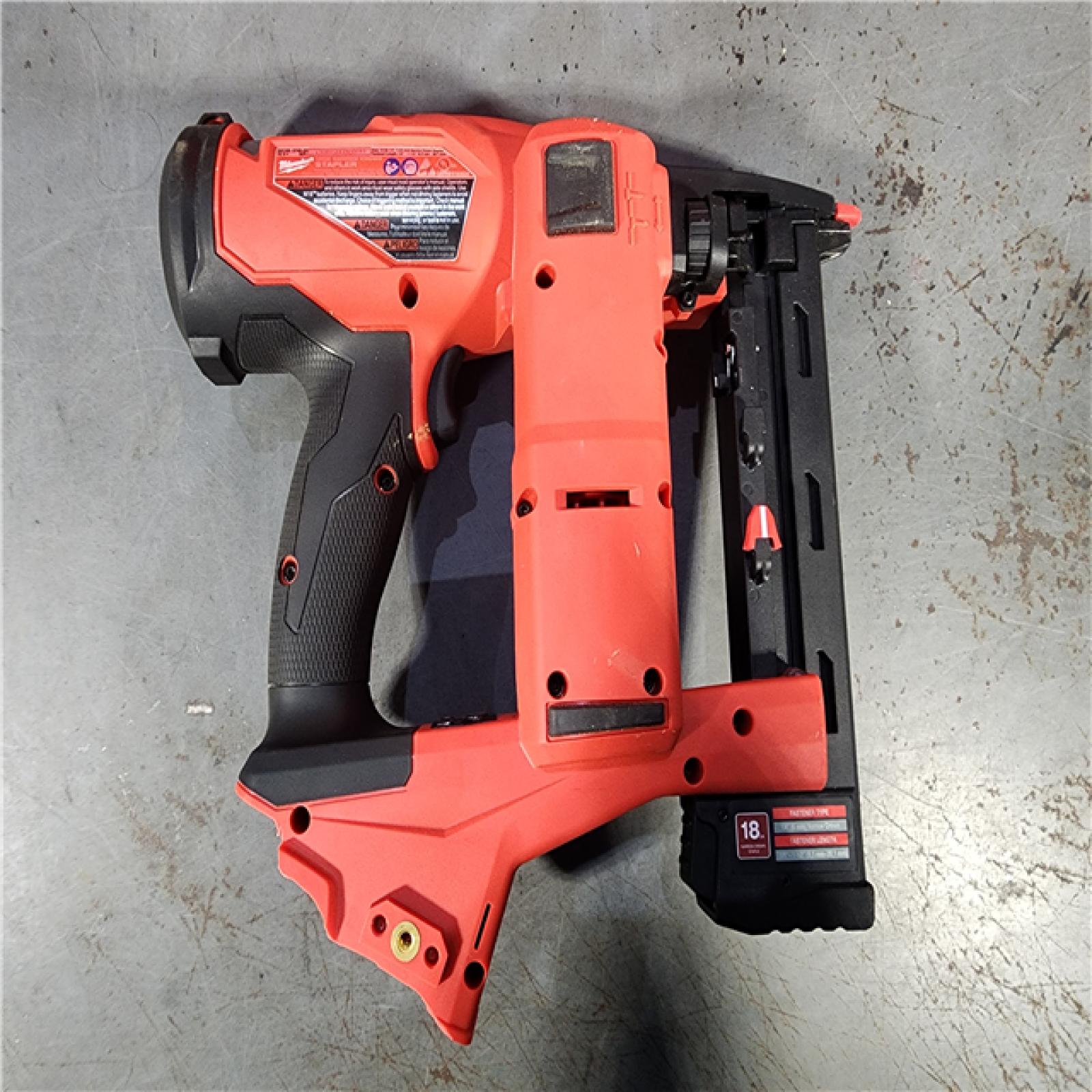 HOUSTON LOCATION - AS-IS M18 FUEL 18-Volt Lithium-Ion Brushless Cordless 18-Gauge 1/4 in. Narrow Crown Stapler (Tool-Only)