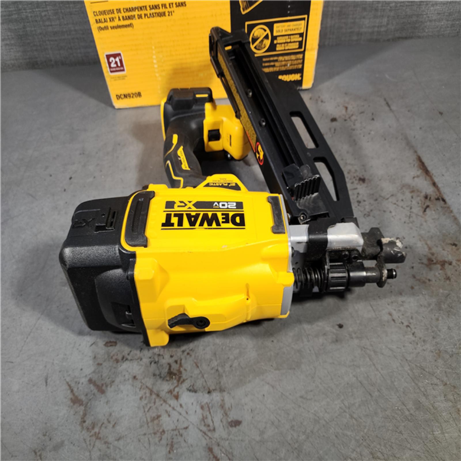 HOUSTON LOCATION - AS-IS DEWALT 20-Volt 21Â° Cordless Framing Nailer (Tool-Only)