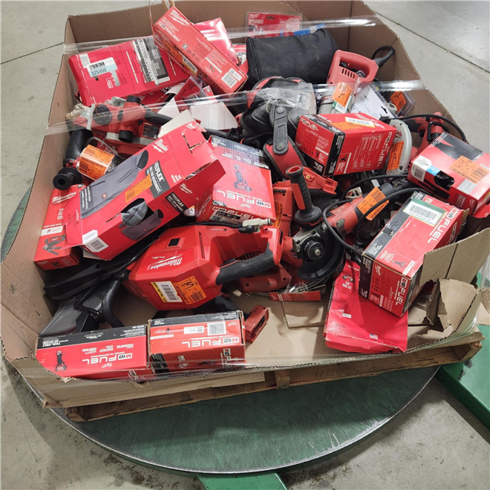 Dallas Location - As-Is MILWAUKEE Tool Pallet