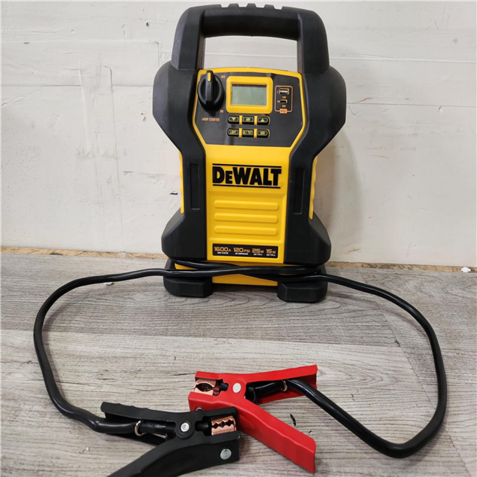 Phoenix Location DEWALT 1600 Peak Amp Jump Starter with Digital Compressor and USB Power Bank