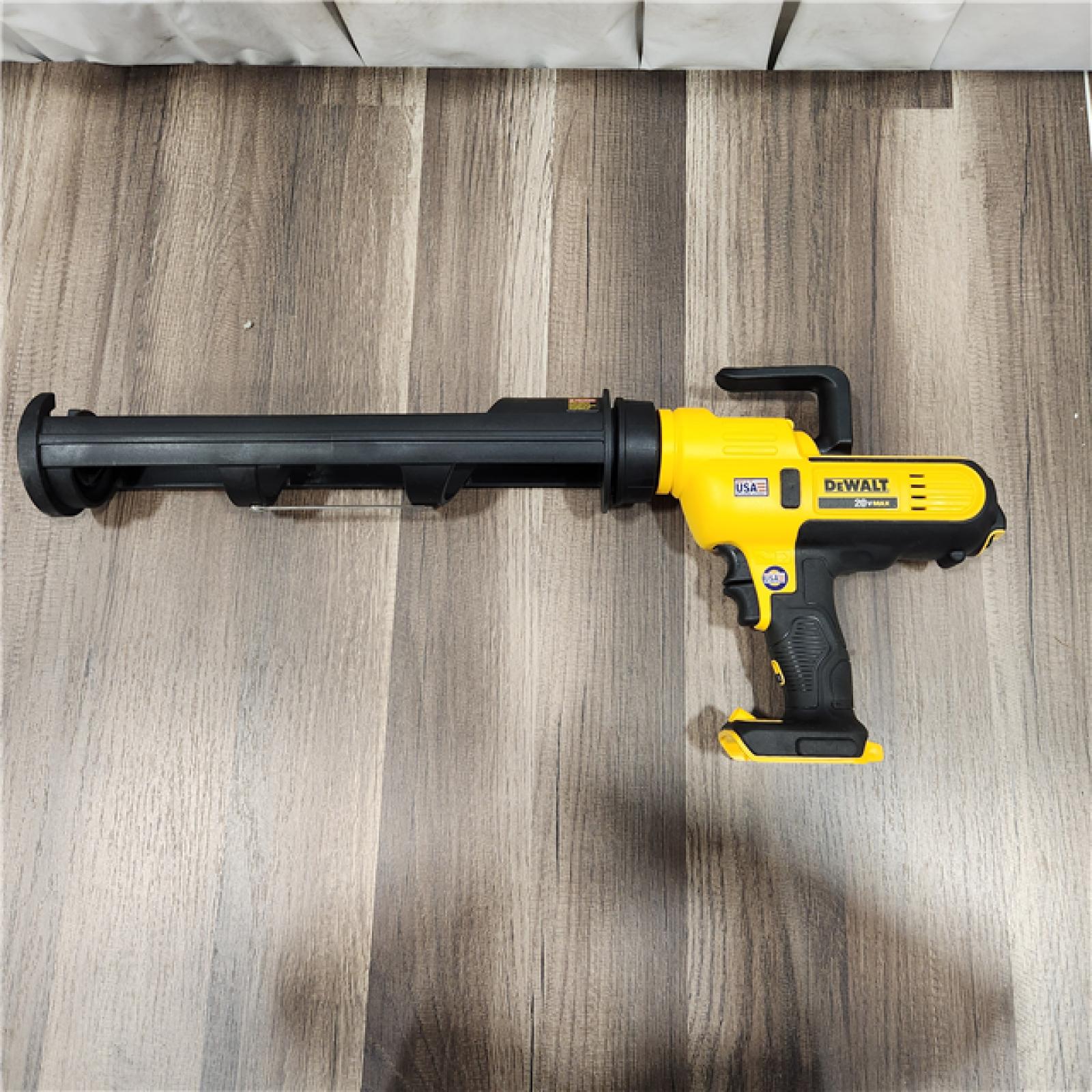 AS IS Dewalt 20-Volt MAX Lithium-Ion Cordless 600 ml (29 oz.)  Adhesive Gun (Tool-Only)