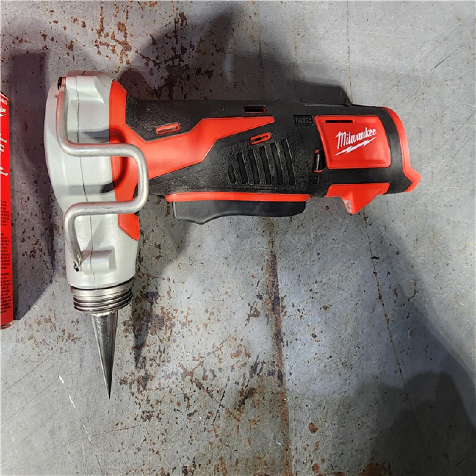 HOUSTON LOCATION - AS-IS (APPEARS LIKE NEW) M12 12-Volt Lithium-Ion Cordless PEX Expansion Tool Kit with (2) 1.5 Ah Batteries, (3) Expansion Heads and Hard Case