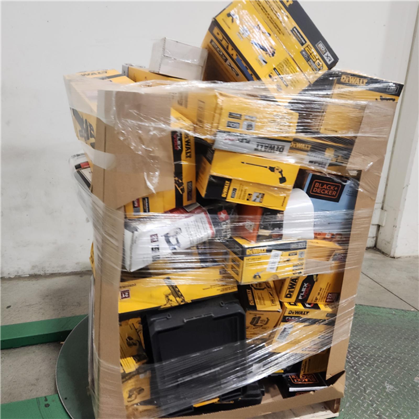 Dallas Location - As-Is DEWALT Tool Pallet