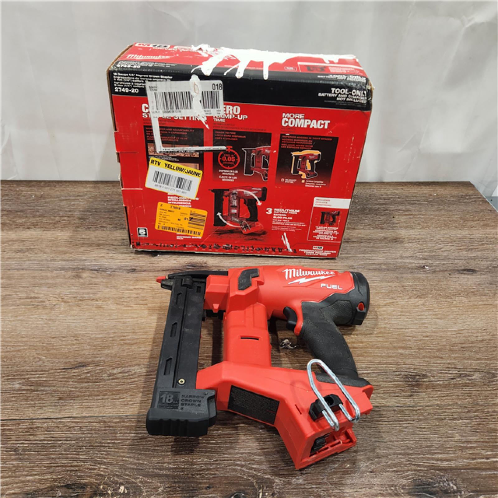 AS-IS Milwaukee M18 FUEL Brushless Cordless 18-Gauge 1-1/2 X 1/4 Narrow Crown Stapler (Tool Only & Battery))