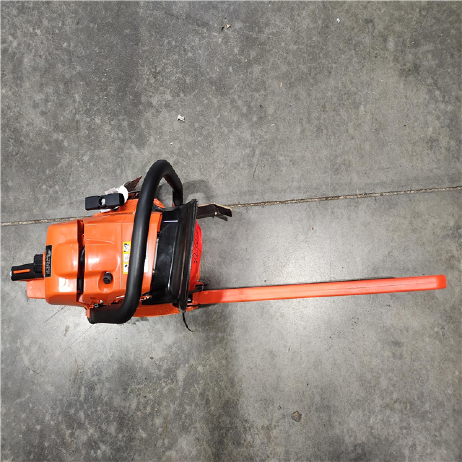 LIKE NEW- ECHO 20 in. 59.8 Cc Gas 2-Stroke Cycle Chainsaw