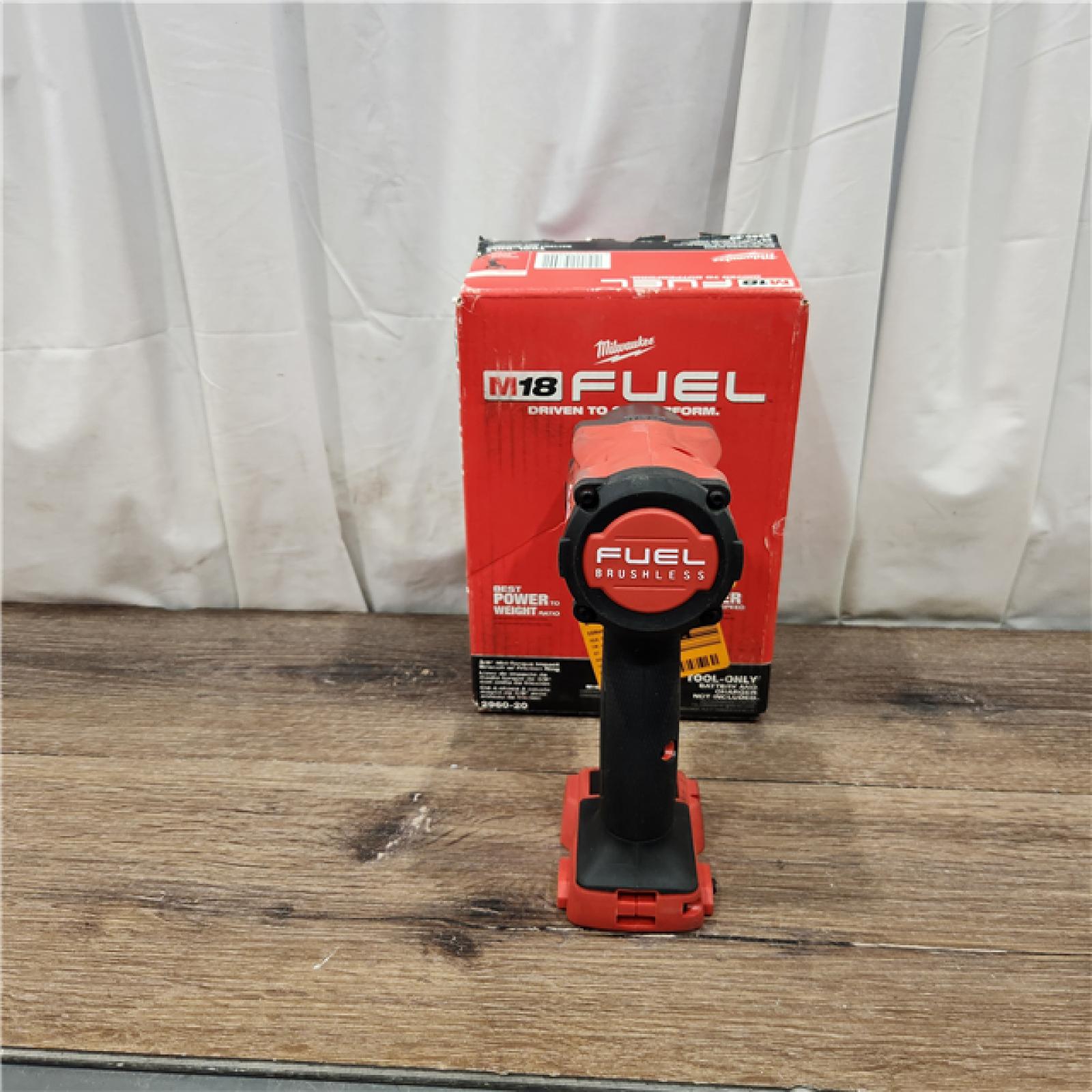 AS IS Milwaukee M18 18V Fuel 3/8  Mid-Torque Compact Impact Wrench Brushless Cordless Lithium-Ion 2960-20