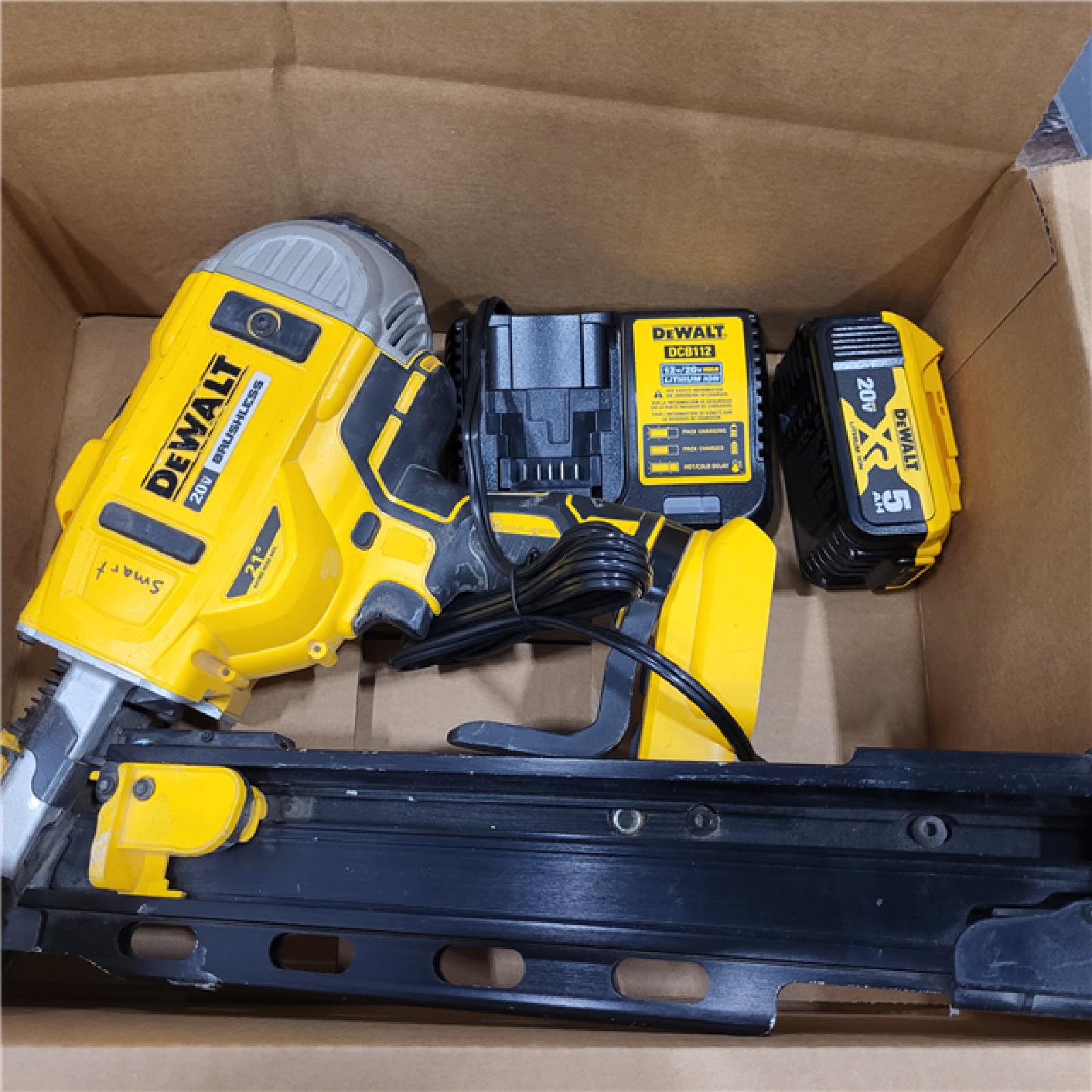 AS-IS DeWalt 20V MAX Collated Cordless Framing Nailer Tool Kit with Rafter Hook