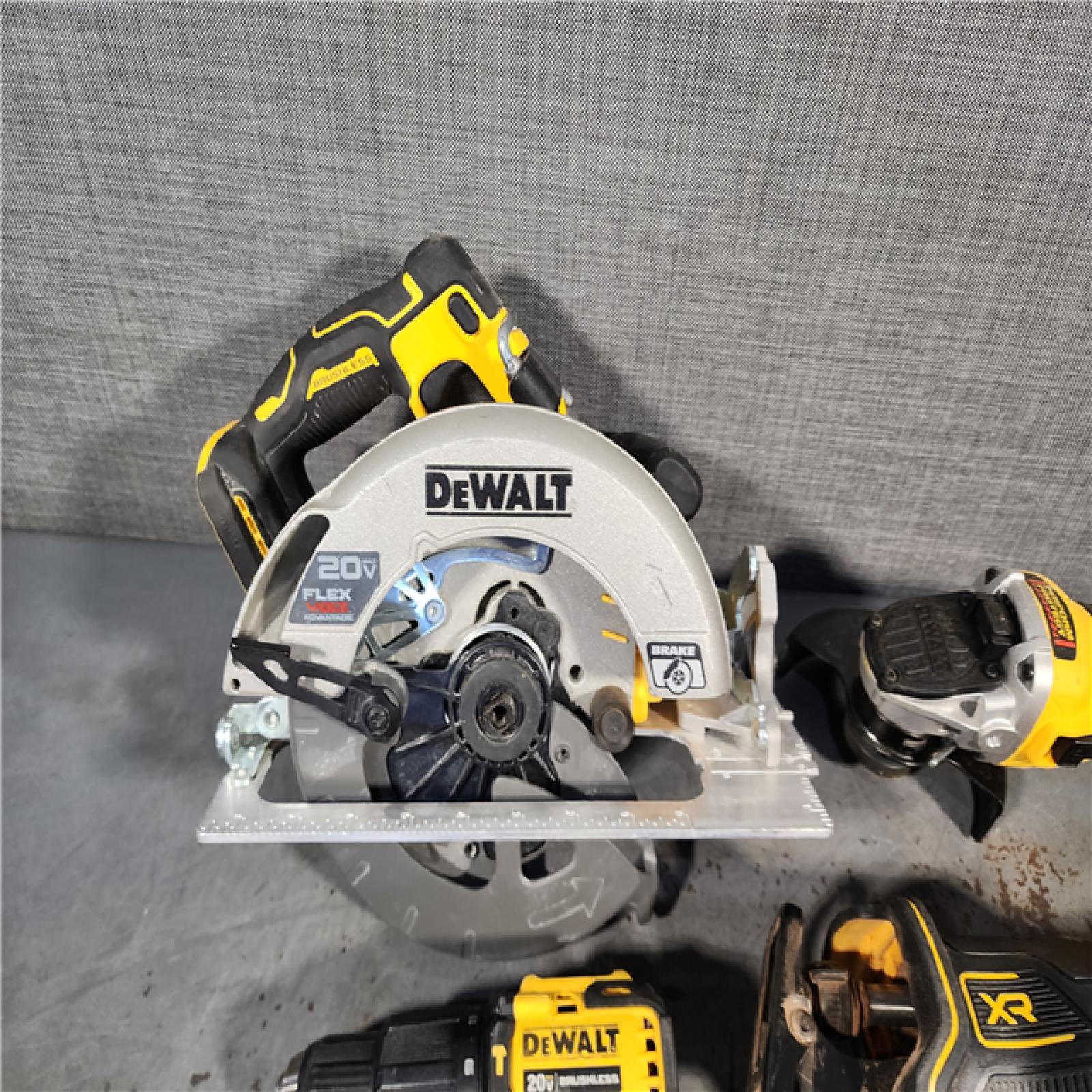 HOUSTON LOCATION - AS-IS DEWALT 5 TOOL COMBO KIT W/ (2) BATTERY & CHARGER