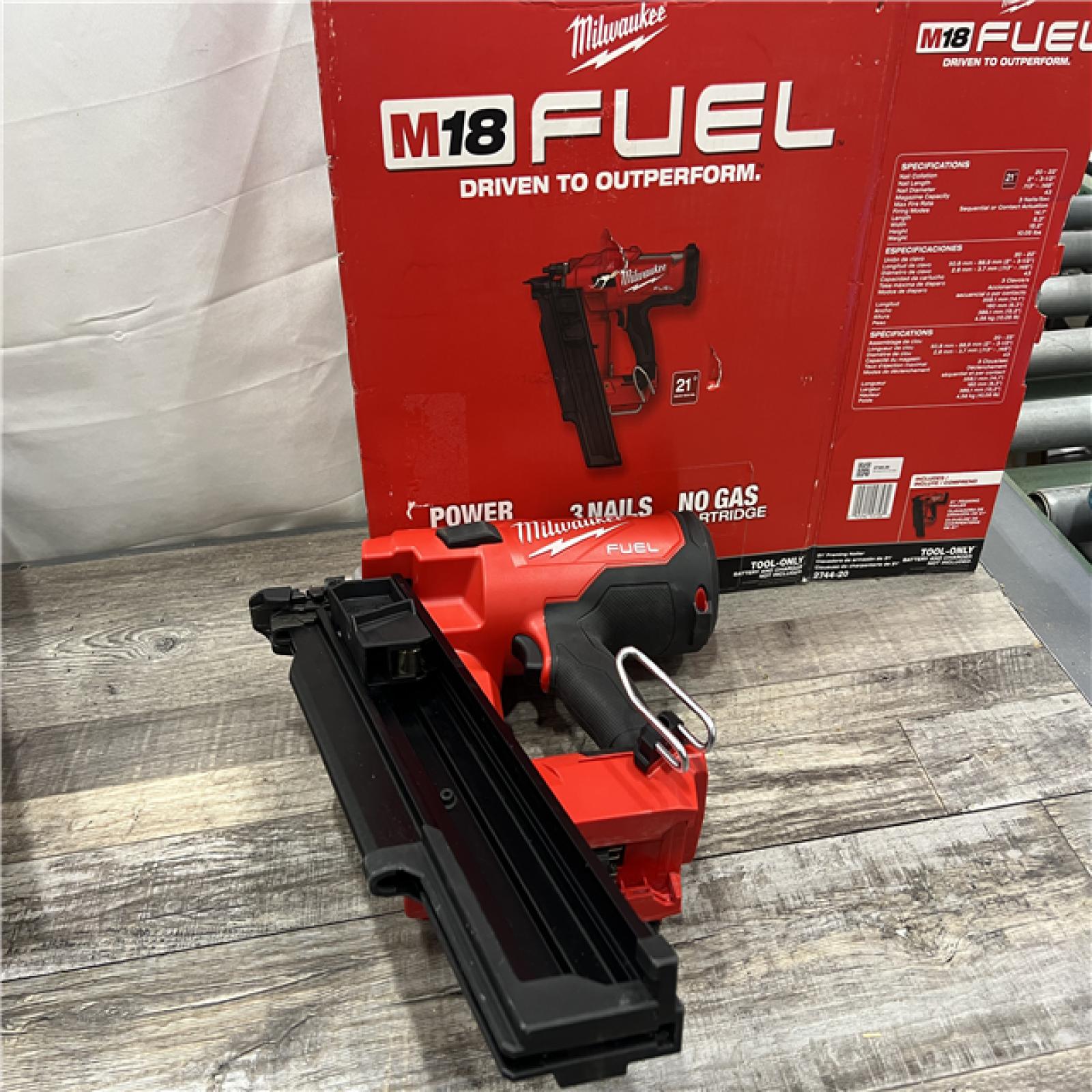 AS-IS Milwaukee 2744-20 M18 FUEL 21-Degree Cordless Framing Nailer (Tool Only)