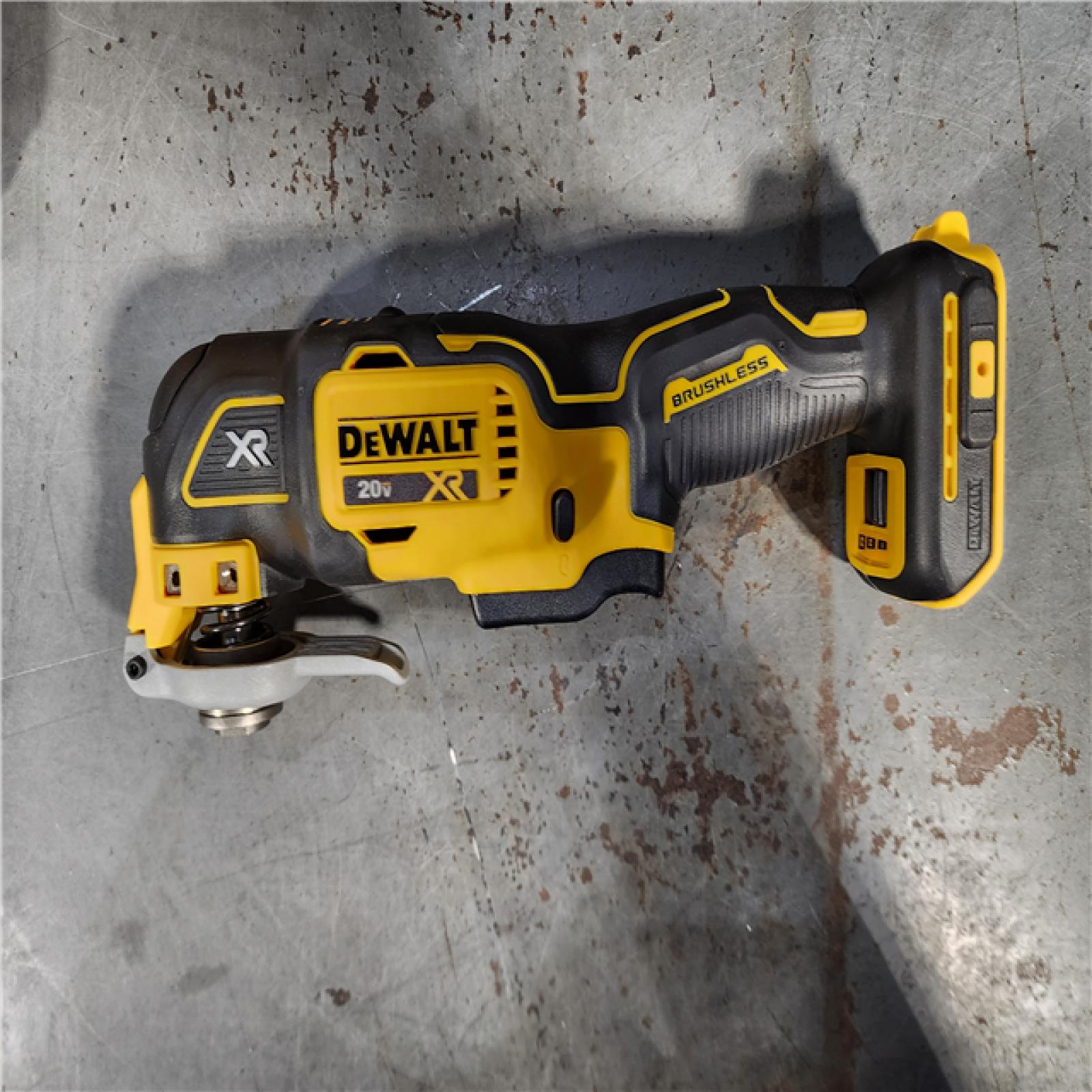 HOUSTON LOCATION - AS-IS (APPEARS LIKE NEW) DEWALT 20V MAX XR Cordless Brushless 3-Speed Oscillating Multi Tool with (1) 20V 1.5Ah Battery and Charger