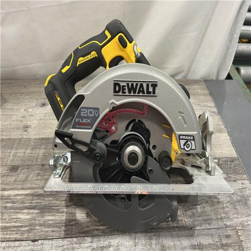 AS-IS DEWALT 20V MAX Cordless Brushless 7-1/4 in. Sidewinder Style Circular Saw with FLEXVOLT ADVANTAGE (Tool Only)