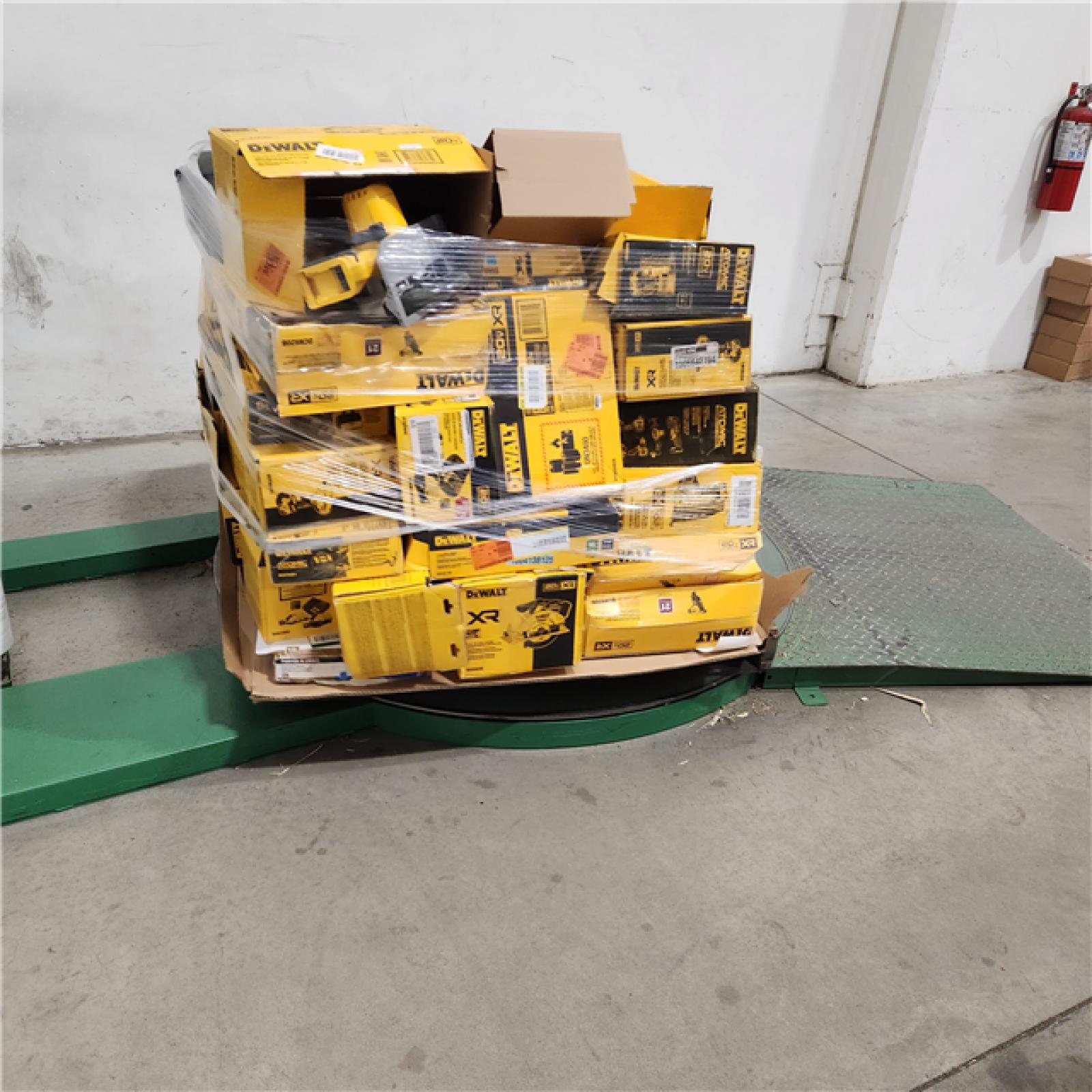 Dallas Location - As-Is DEWALT Tool Pallet