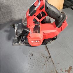 HOUSTON LOCATION - AS-IS (APPEARS LIKE NEW) Milwaukee M18 FUEL 18V Lithium-Ion Brushless Cordless 7-1/4 in. Circular Saw (Tool-Only)