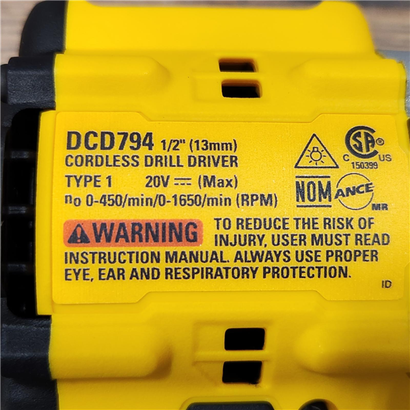 AS-IS DeWalt ATOMIC COMPACT SERIESâ„¢ 20V MAX* Brushless Cordless 1/2 in. Drill/Driver