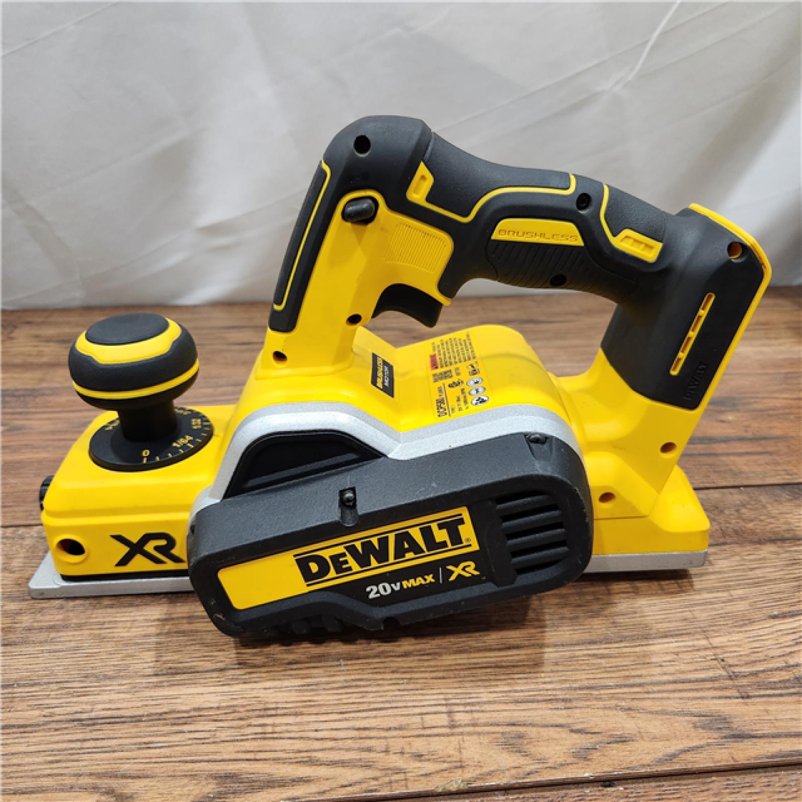 AS-IS DEWALT DCP580B 20V MAX Lithium Ion Brushless Planer