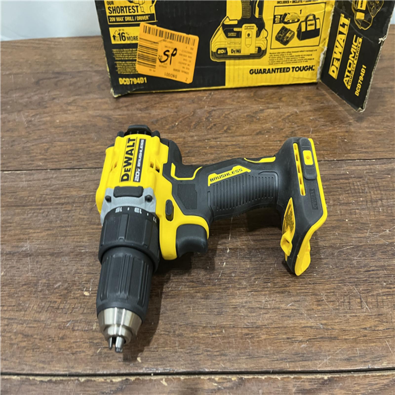 AS-ISDeWalt ATOMIC COMPACT SERIESâ„¢ 20V MAX* Brushless Cordless 1/2 in. Drill/Driver