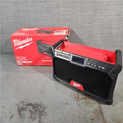 HOUSTON LOCATION - AS-IS (APPEARS LIKE NEW) M18 18V Lithium-Ion Cordless Jobsite Radio (TOOL ONLY)