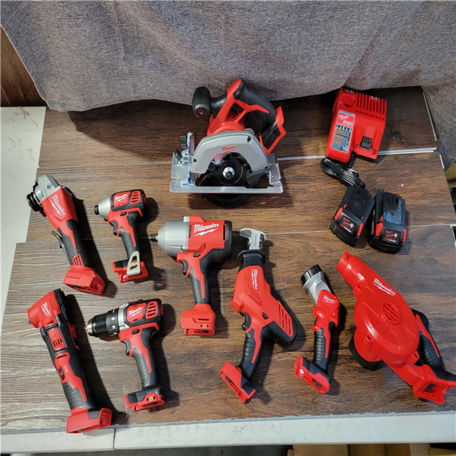 CALIFORNIA NEW MILWAUKEE M18 9-TOOL COMBO KIT (2 BATTERIES, 1 CHARGER, AND BAG INCLUDED)