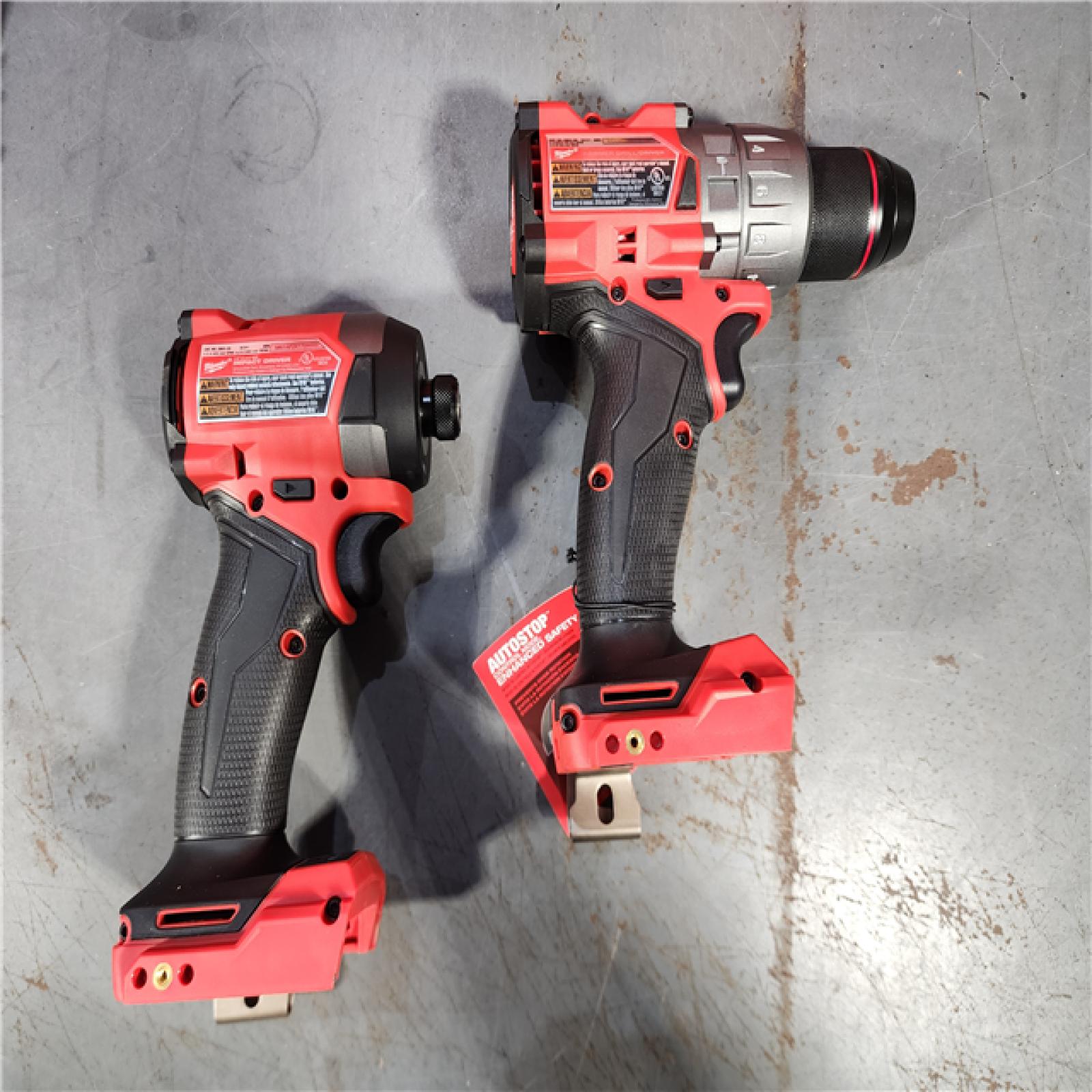 HOUSTON LOCATION - AS-IS (APPEARS LIKE NEW) Milwaukee M18 FUEL 18V Lithium-Ion Brushless Cordless Hammer Drill and Impact Driver Combo Kit (2-Tool) with 2 Batteries