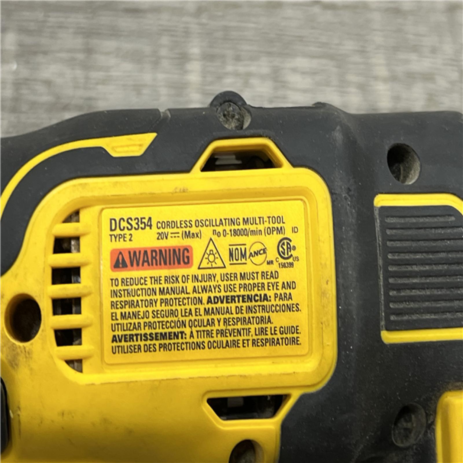 AS-IS DEWALT ATOMIC 20V MAX Cordless Brushless Oscillating Multi Tool (Tool Only)