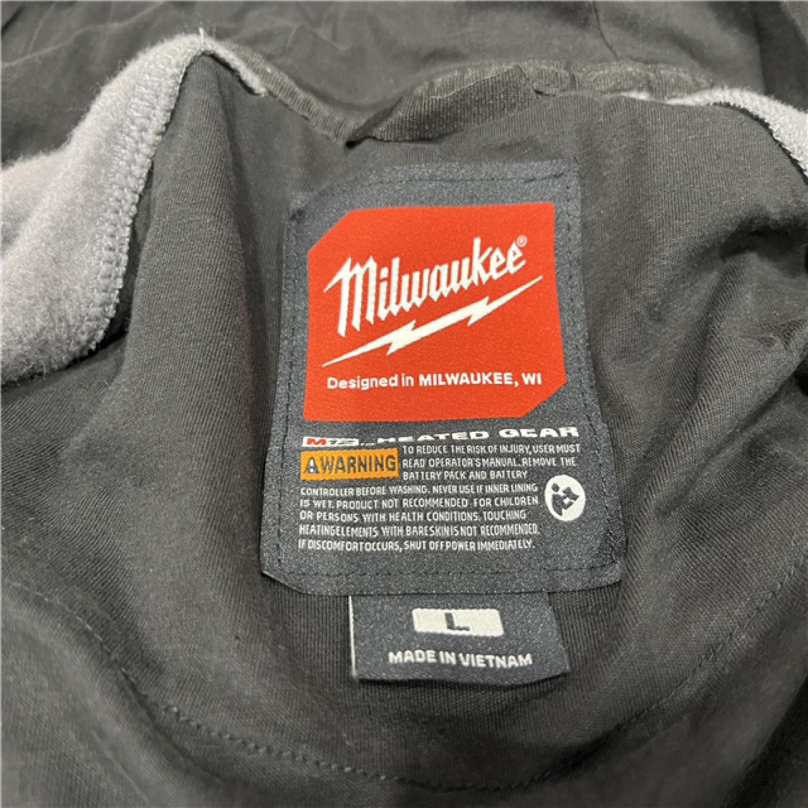 AS-ISMilwaukee Men's Large M12 12-Volt Lithium-Ion Cordless Gray Heated Jacket Hoodie (Jacket and Charger/Power Source Only)